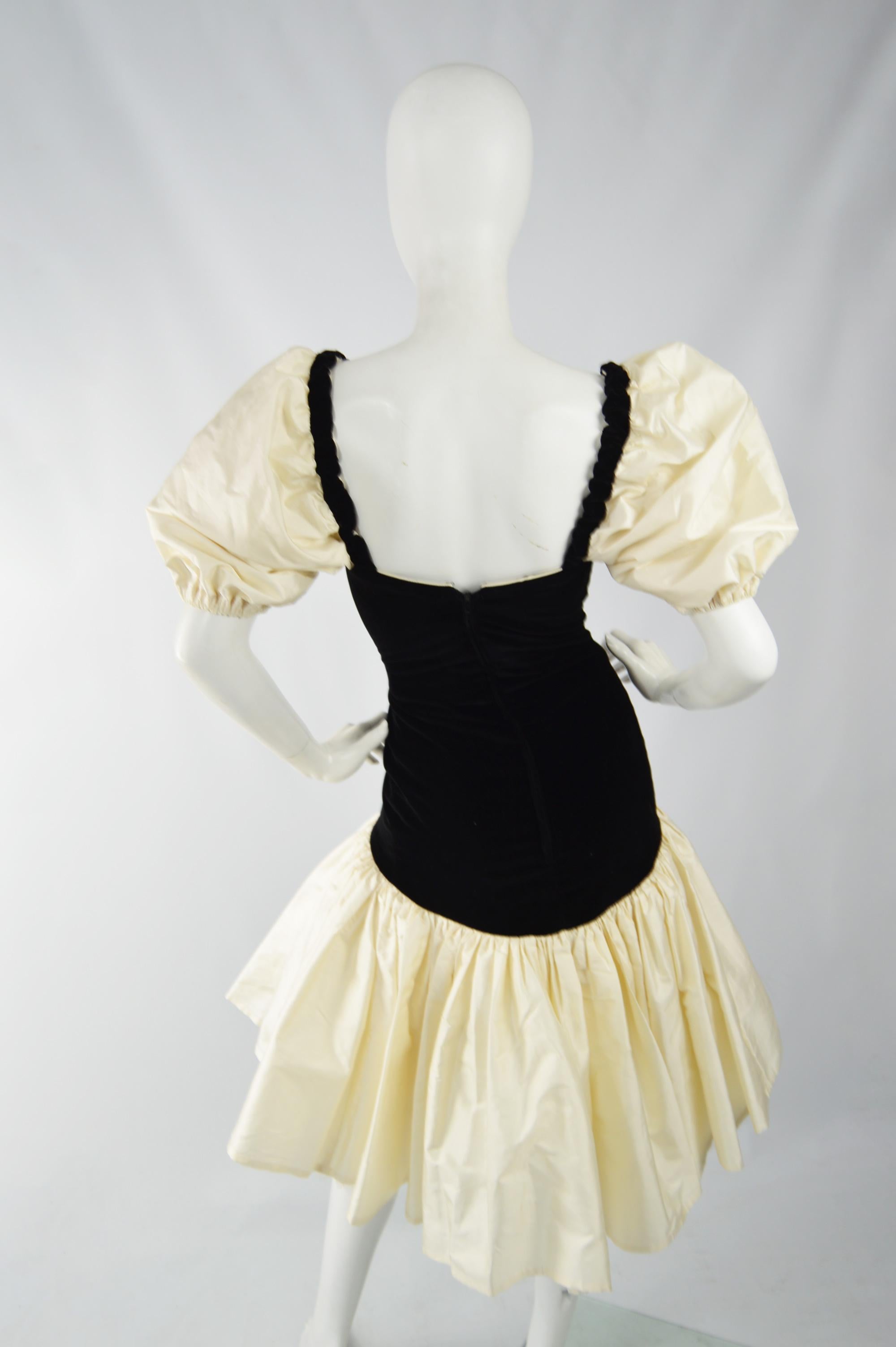 Vittorio Rosato for Harvey Nichols Black Velvet & Ivory Silk Evening Dress For Sale 2