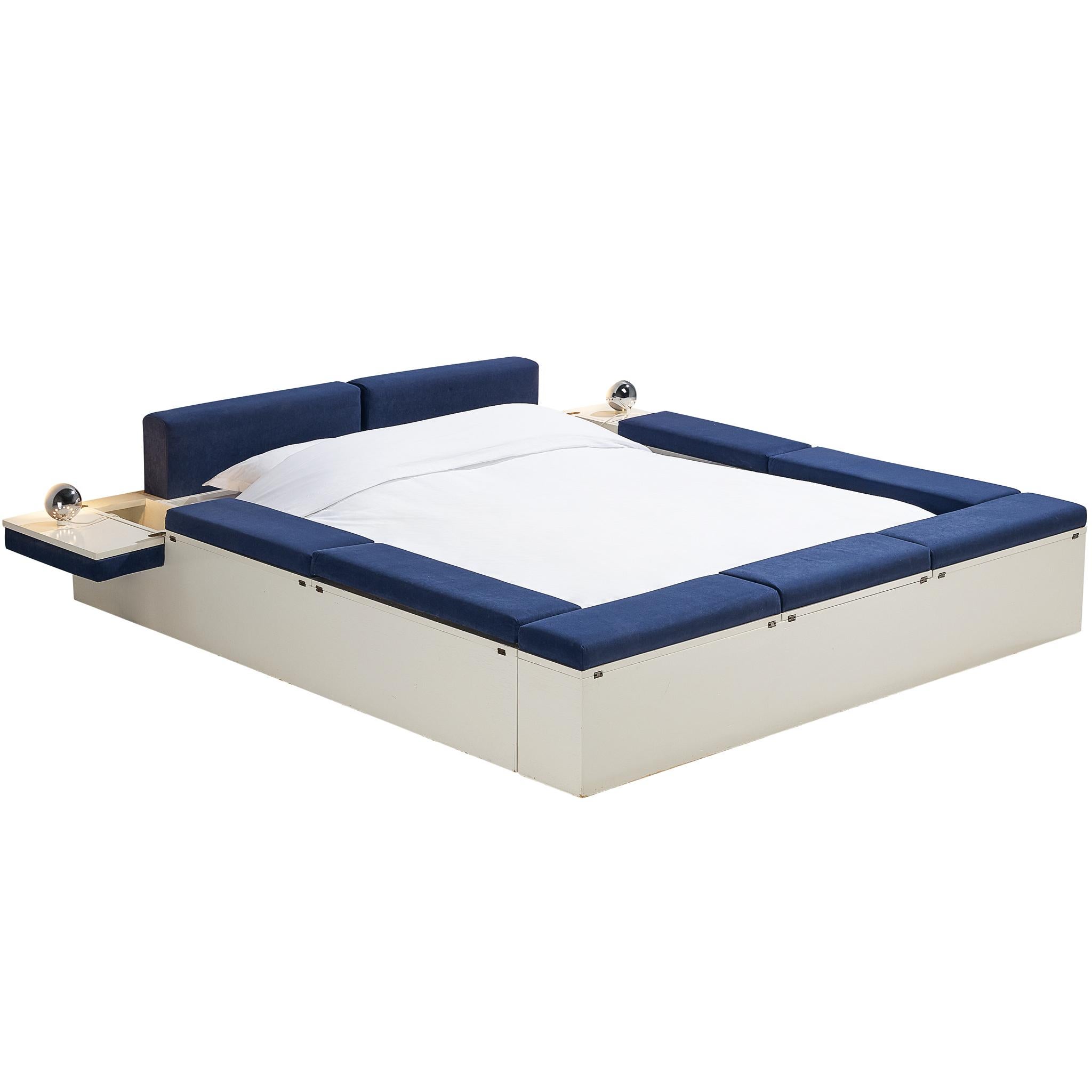 Space Age Bed by Luigiego Massoniego and Giancarlo Leone for Poltrona ...