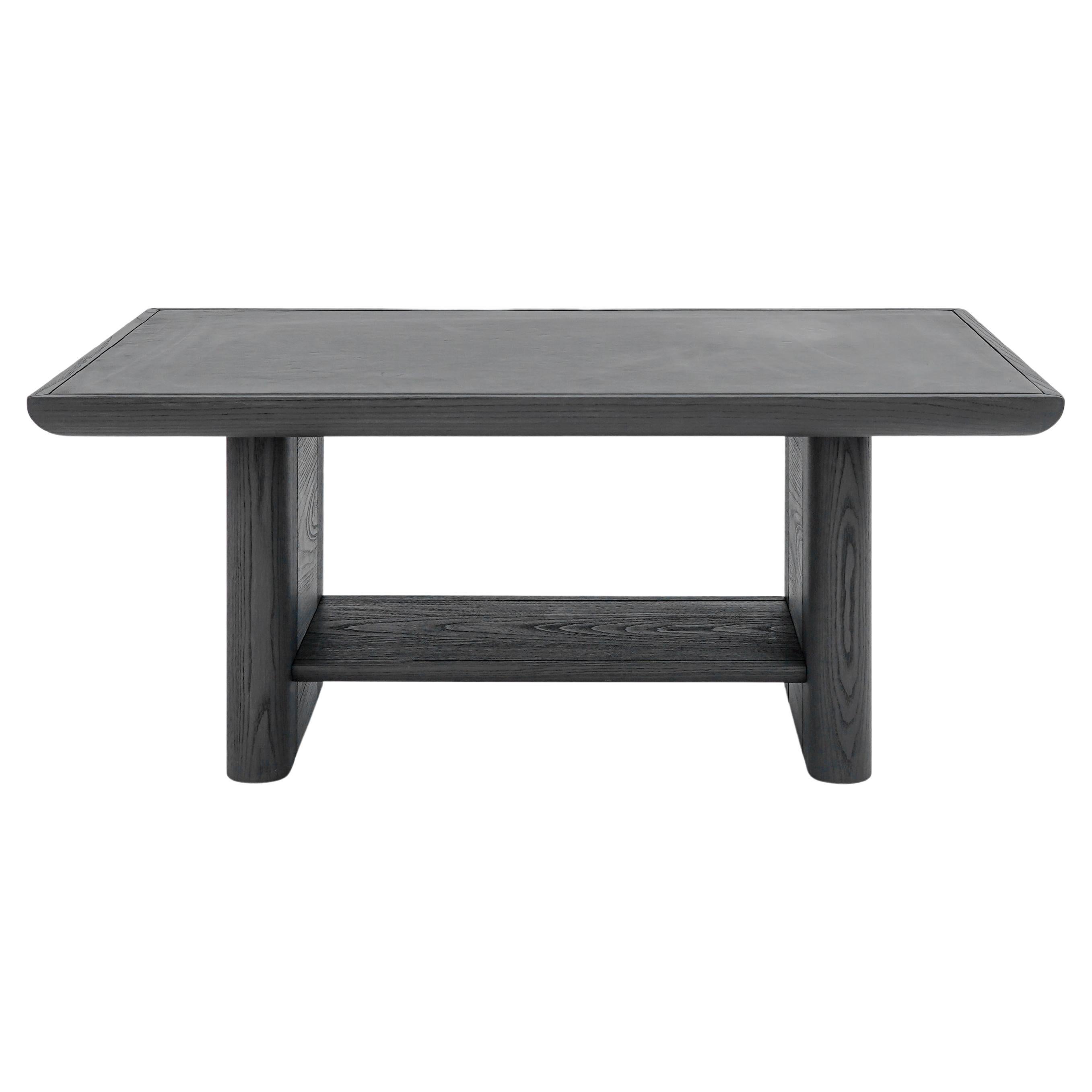 Vittorio Side Table in Black Ash Wood & Black Aniline Leather in vendita