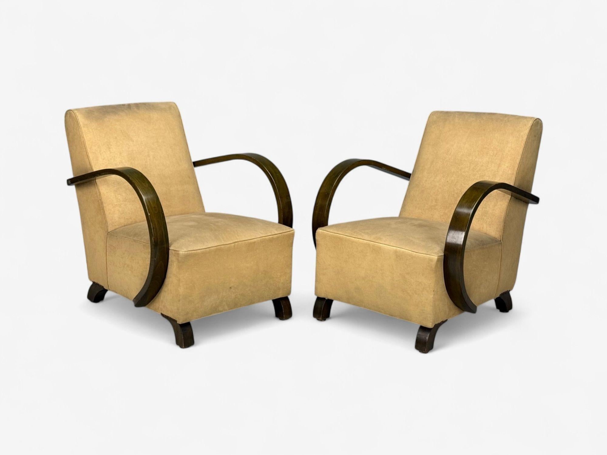 Milieu du XXe siècle Vittorio Valabrega, velours beige, bentwood, chaises longues, Italie, années 1940 en vente