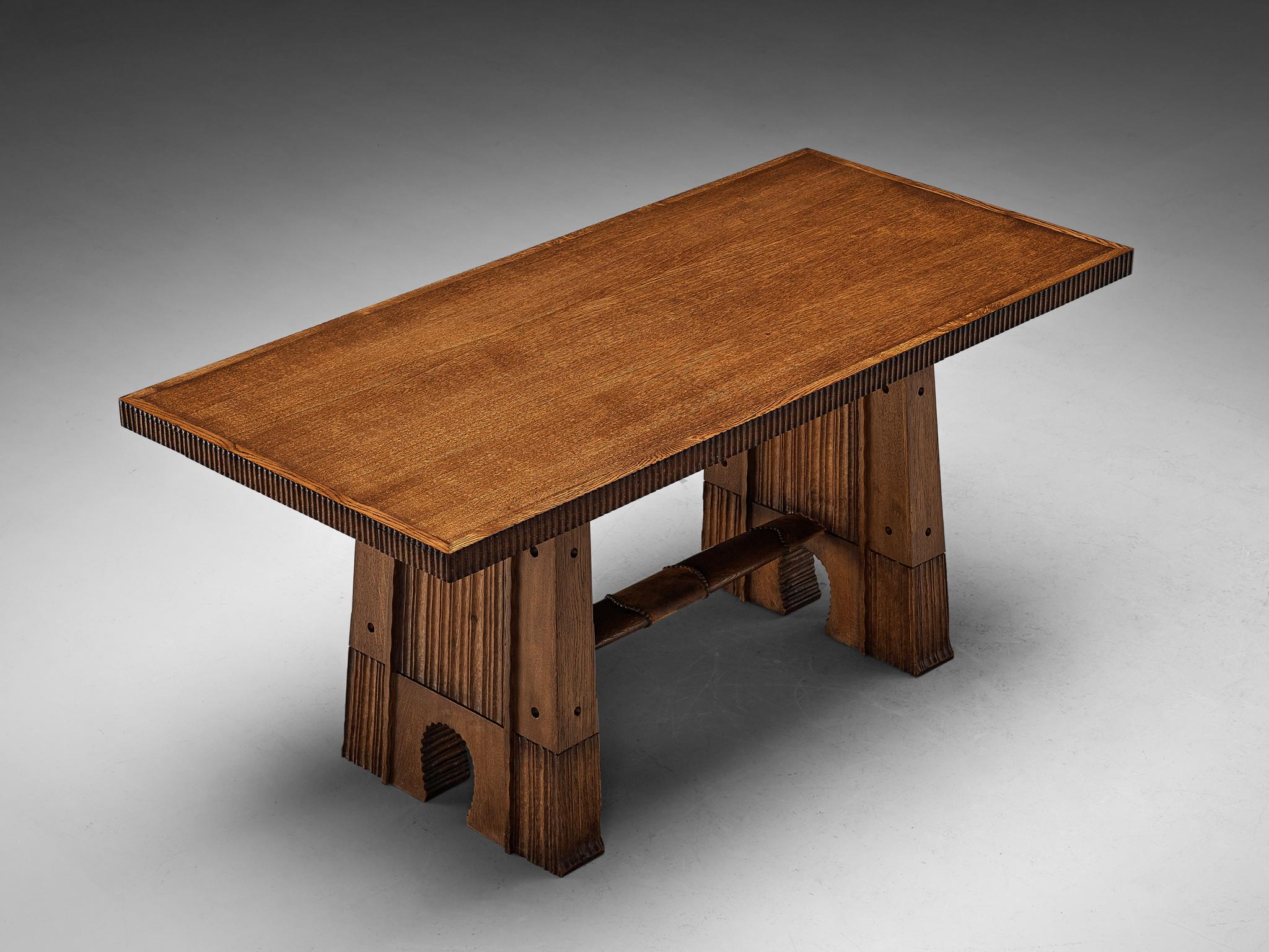 Vittorio Valabrega Dining Table in Oak with Intricate Carvings  4