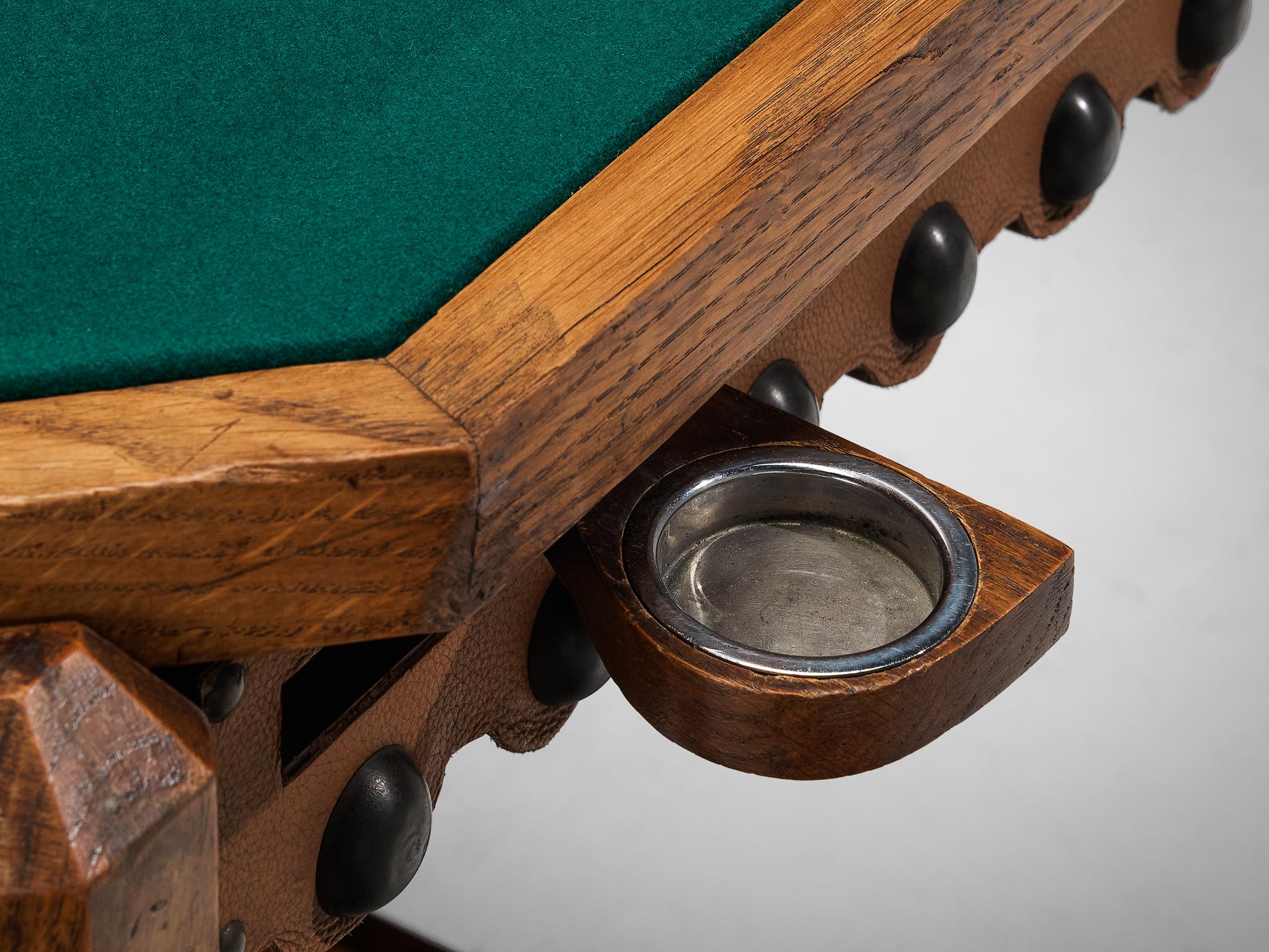 Vittorio Valabrega Game Table in Oak with Leather and Brass Details In Good Condition In Waalwijk, NL