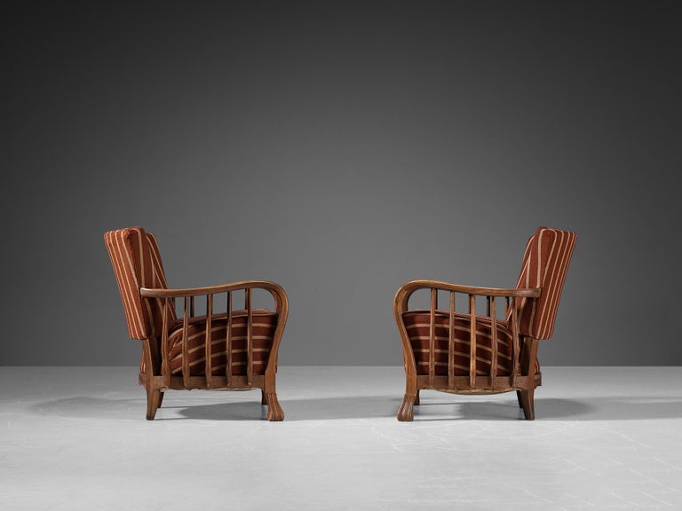 Vittorio Valabrega Pair of Armchairs in Oak and Striped Upholstery In Good Condition For Sale In Waalwijk, NL