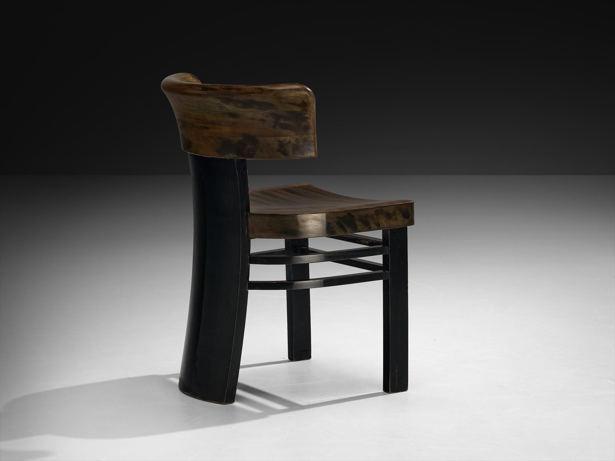 Art Deco Vittorio Valabrega Esszimmerstuhl aus lackiertem Holz im Angebot 2