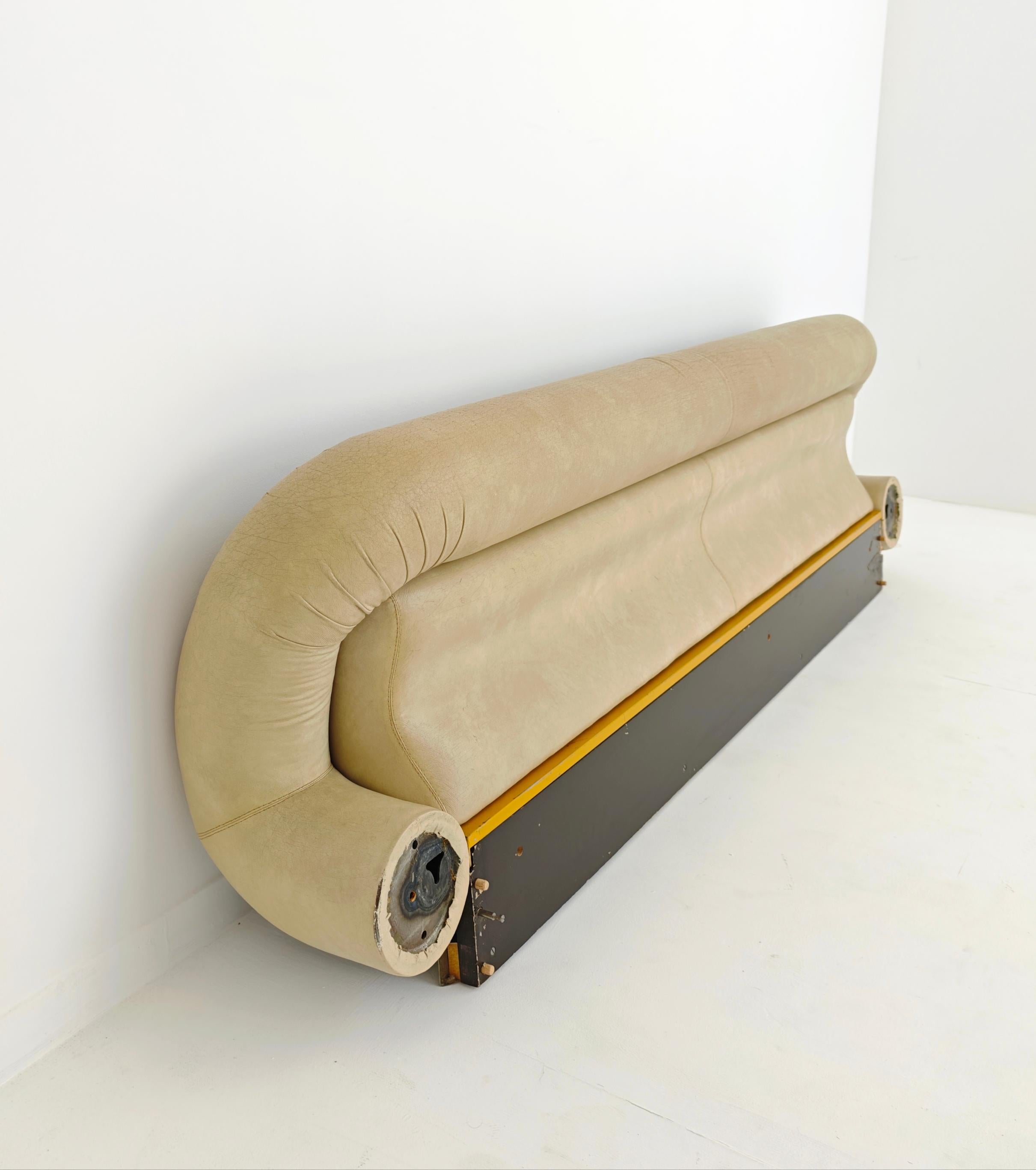 Vittorio Varo Bed Model UMA Production Boa Design Italie 1960s Mid-Century Modern en vente 10
