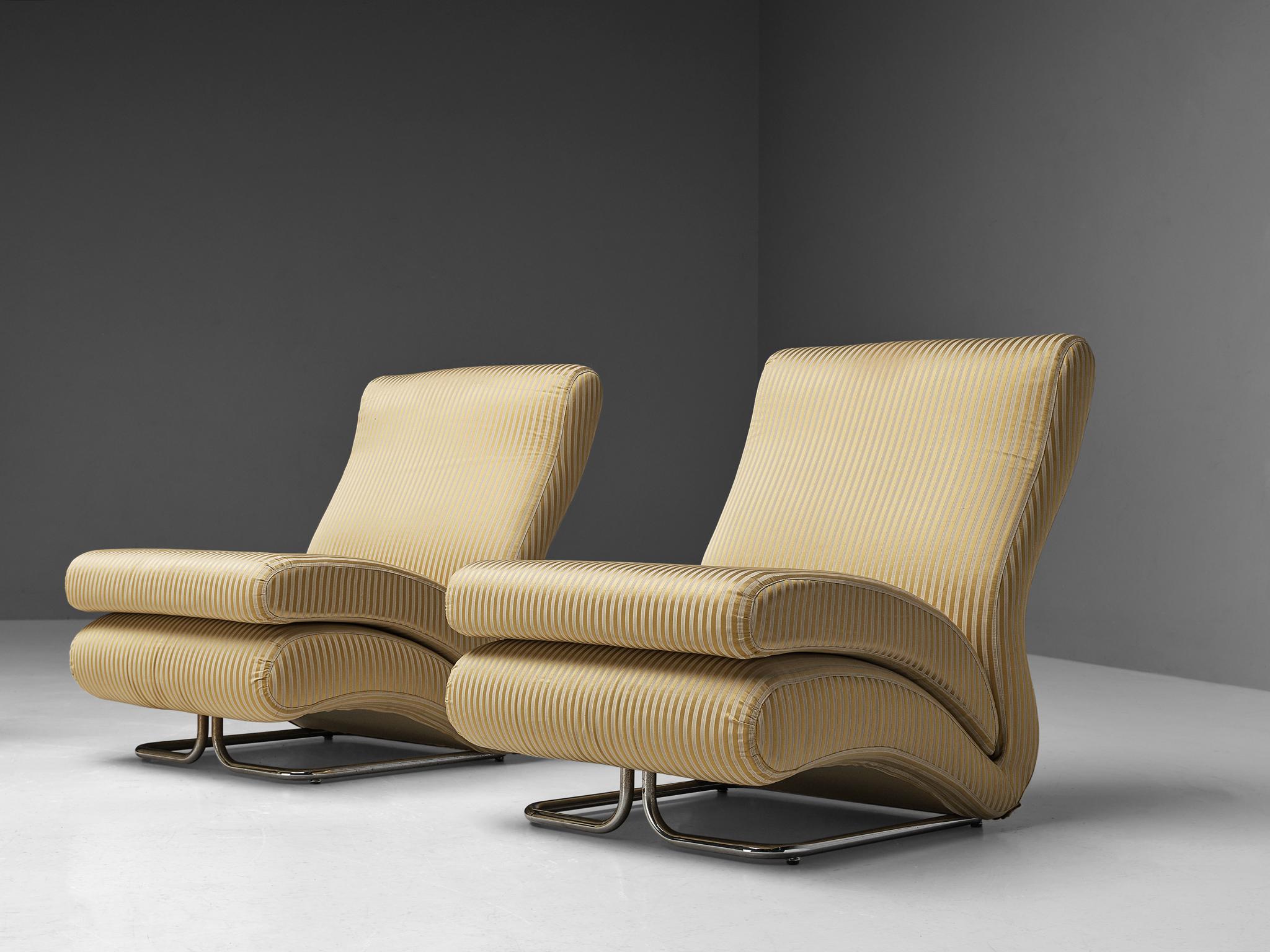 Metal Vittorio Varo for I.P.E. 'Cigno' Lounge Chairs in Striped Upholstery  For Sale