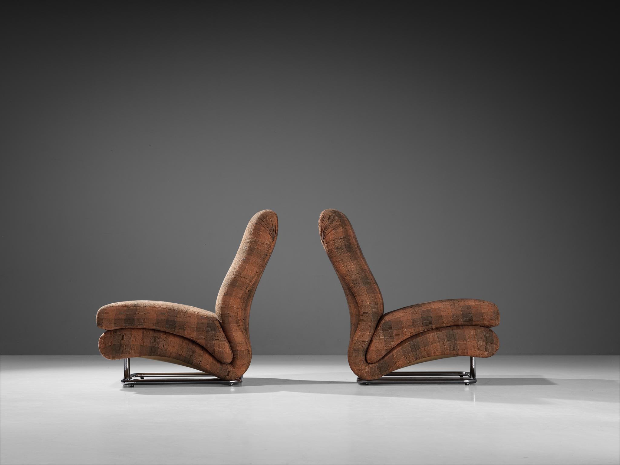 italien Vittorio Varo pour I.P.E. Paire de chaises longues « Cigno » en tissu à carreaux en vente