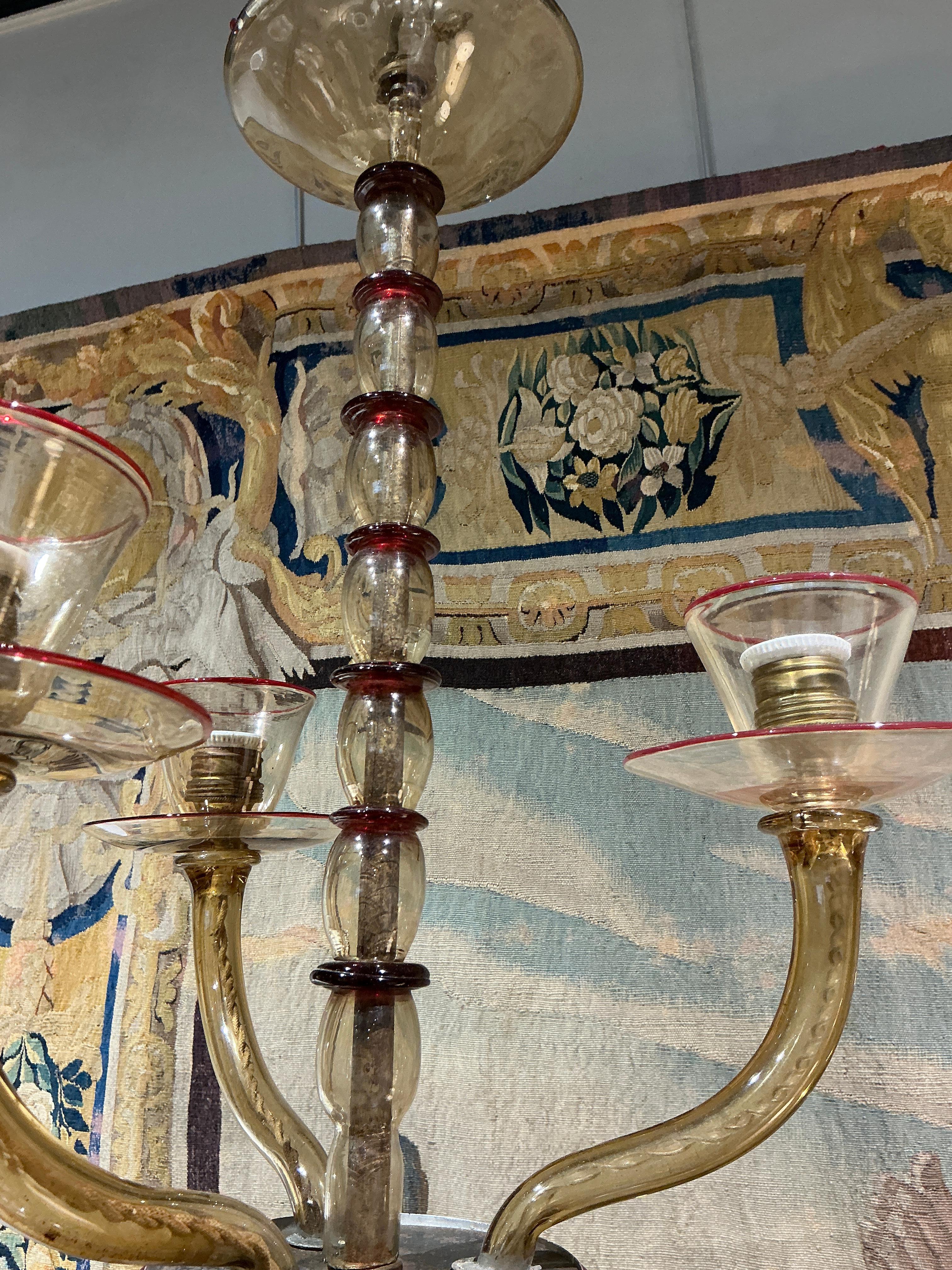 Italiano Lampadario a 3 luci Vittorio Zecchin Murano 1920 in vendita