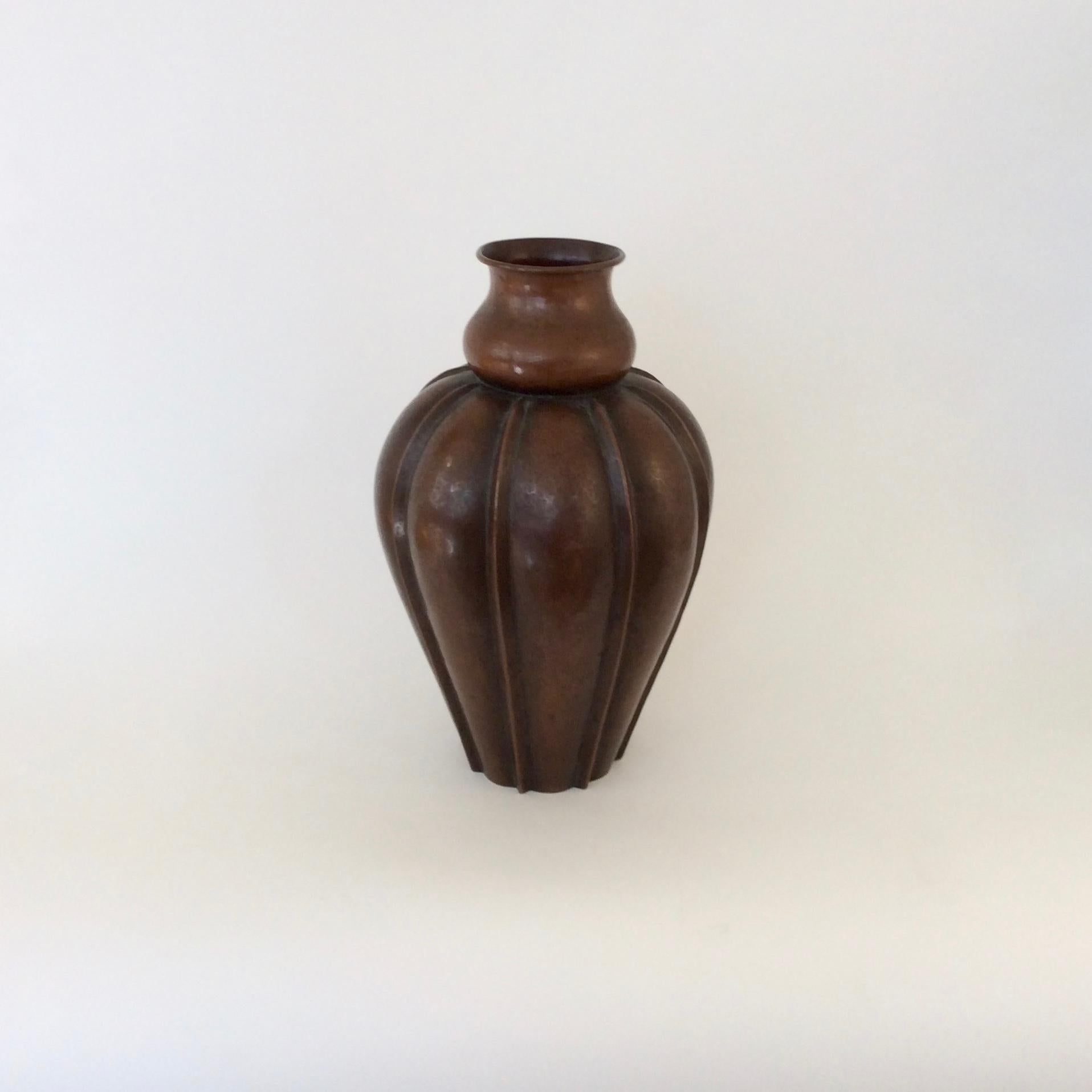 Vittorio Zecchin Patinated Copper Vase, circa 1926, Italy 1
