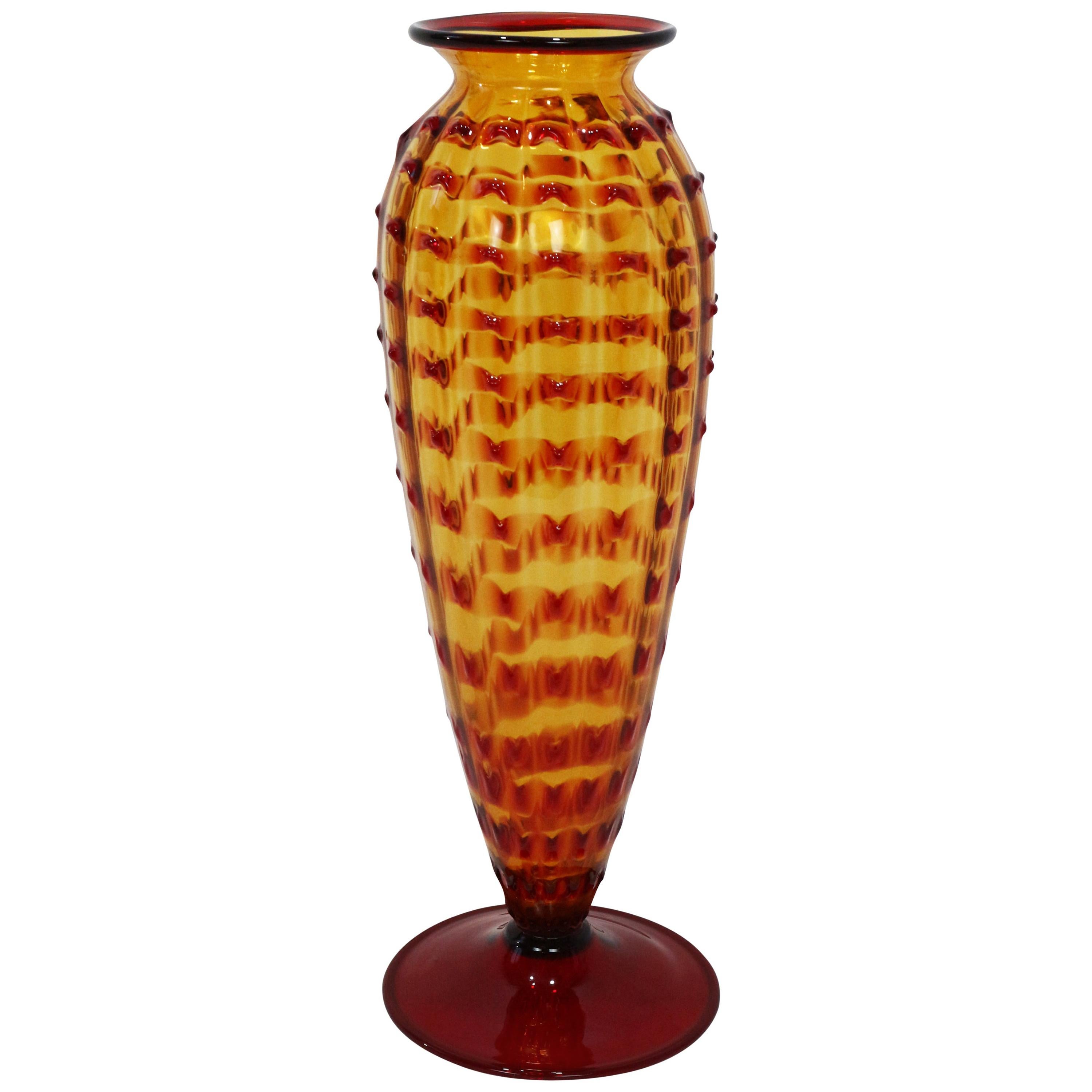 Vittorio Zecchin Vase "Soffiati" for Venini Amber and Ruby Red, Art Deco, 1925 For Sale