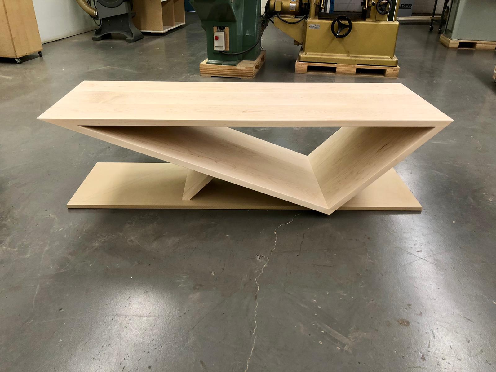 Table basse Viva en bois d'érable par Neal Aronowitz en vente 5