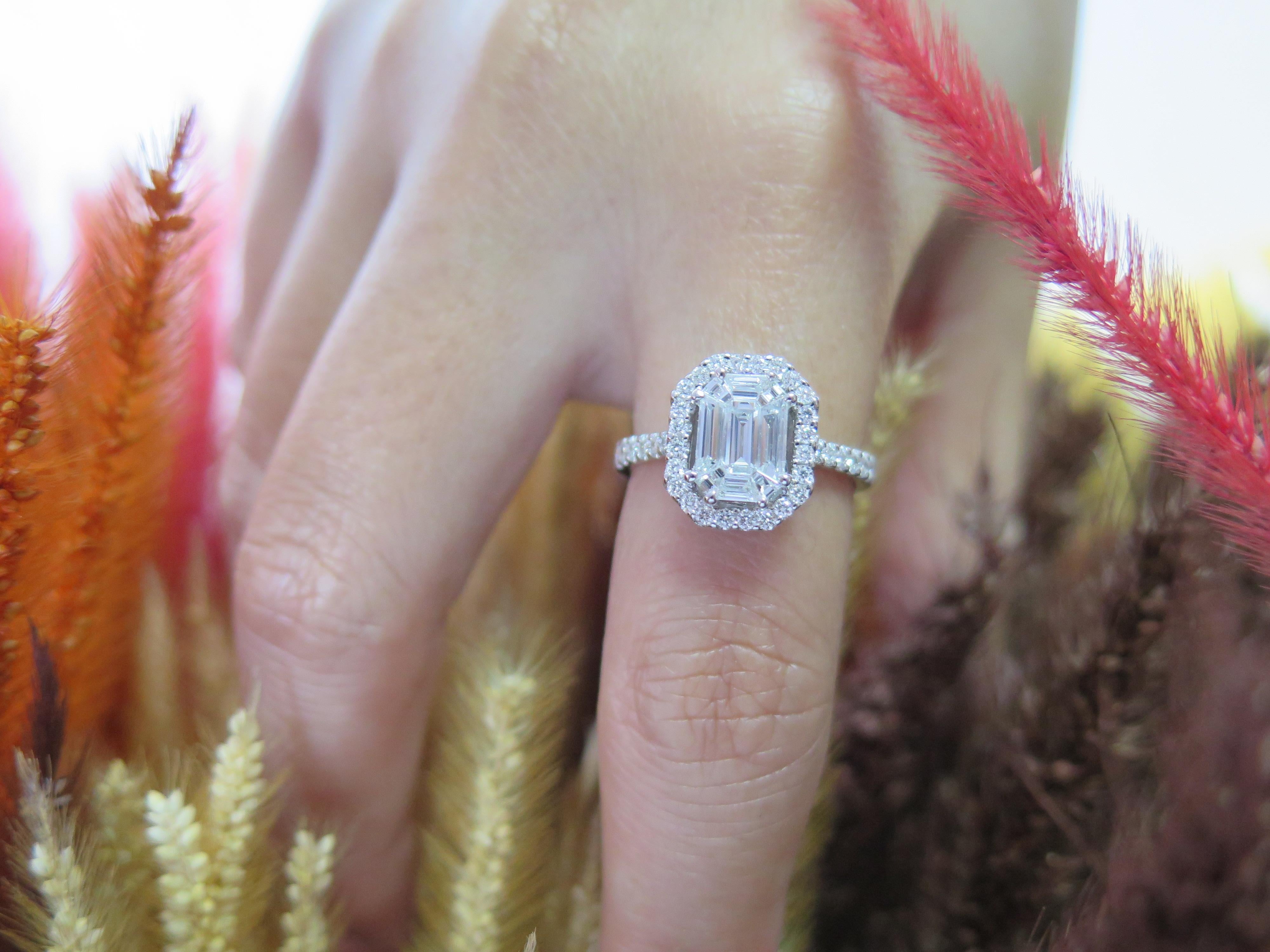 18 Karat White Gold Emerald Cut Diamond Engagement Ring For Sale 1