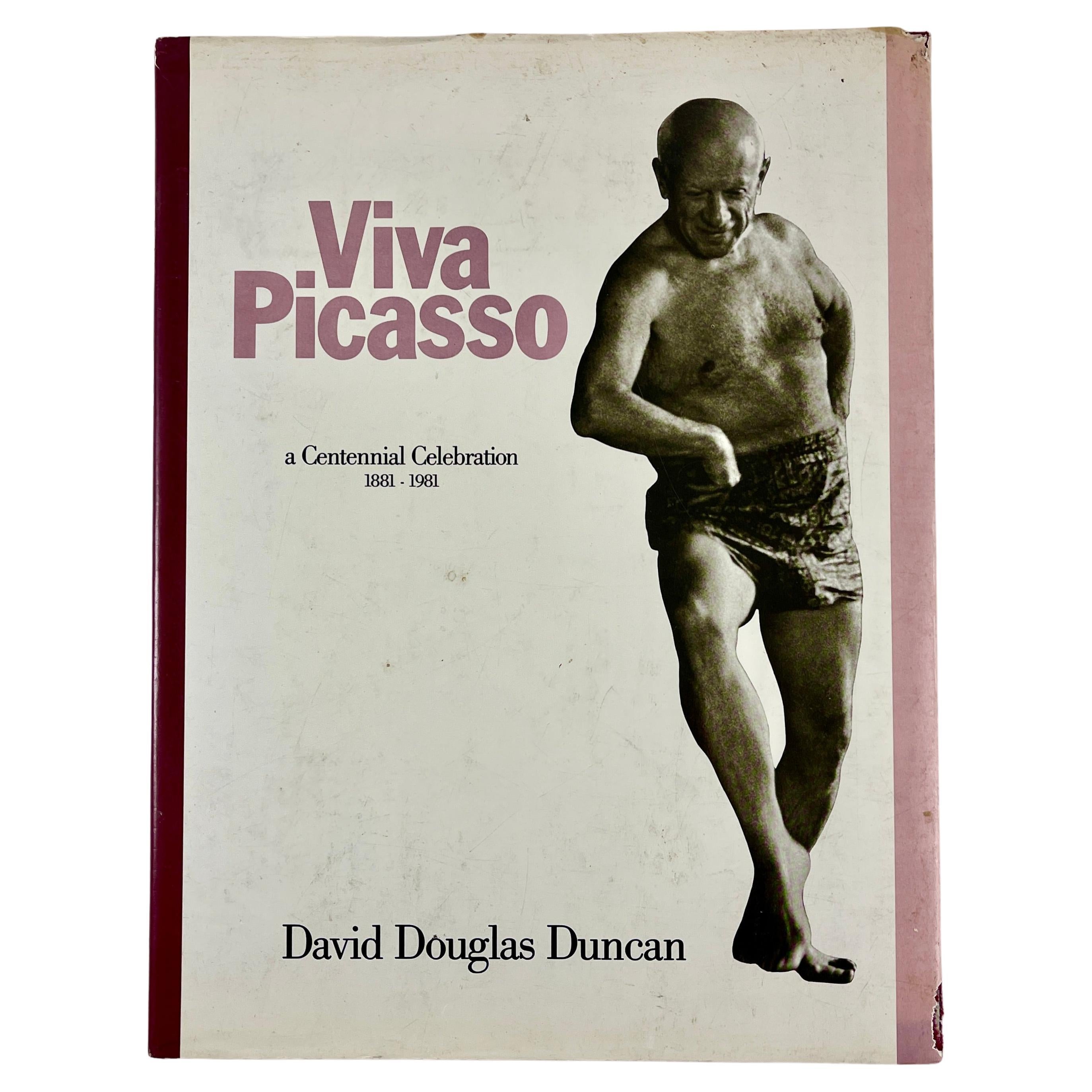 Viva Picasso : une célébration du centenaire - Livre à couverture rigide 1881-1981 avec veste