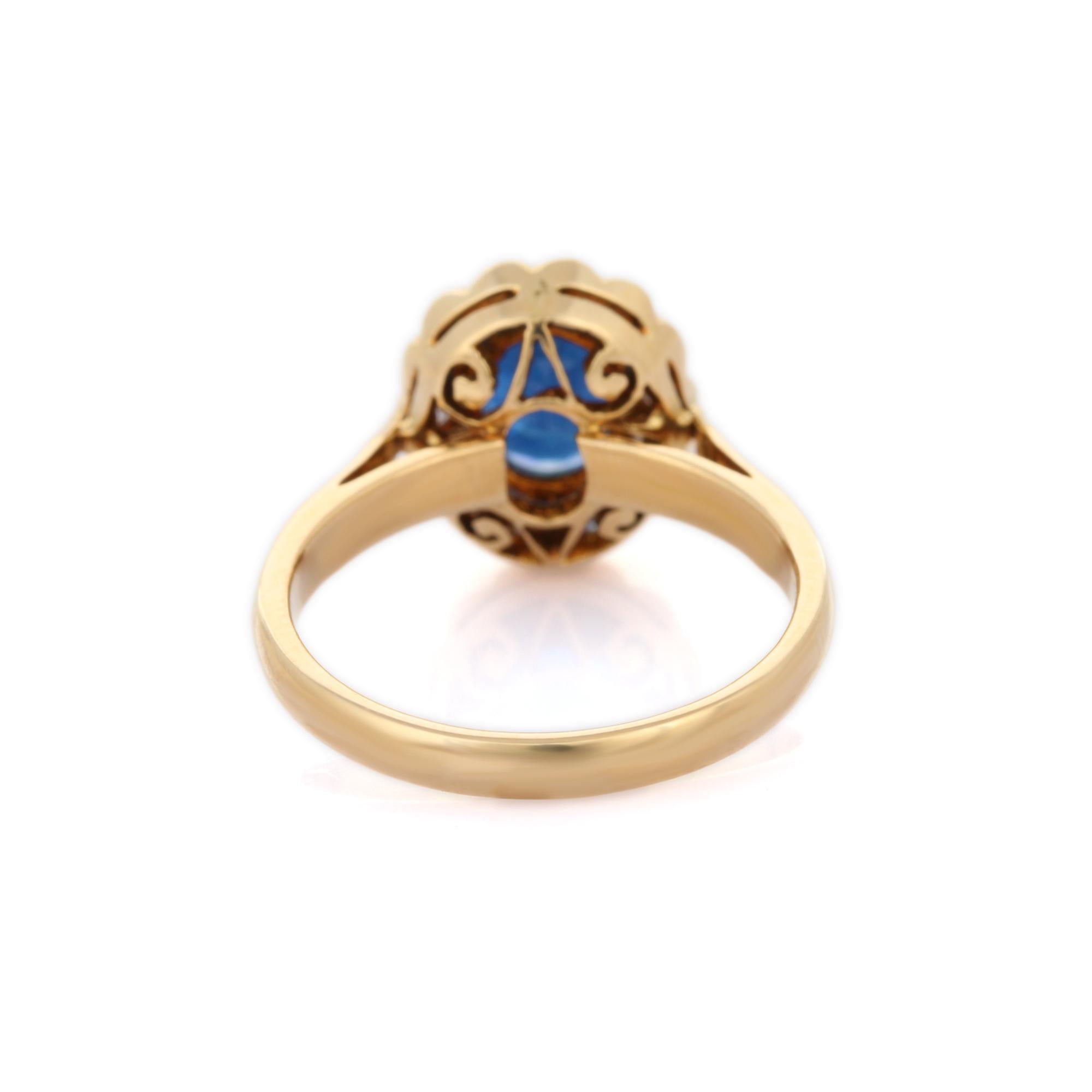 For Sale:  Vivacious 2.2 Ct Blue Sapphire and Diamond Halo Wedding Ring in 18K Yellow Gold 3