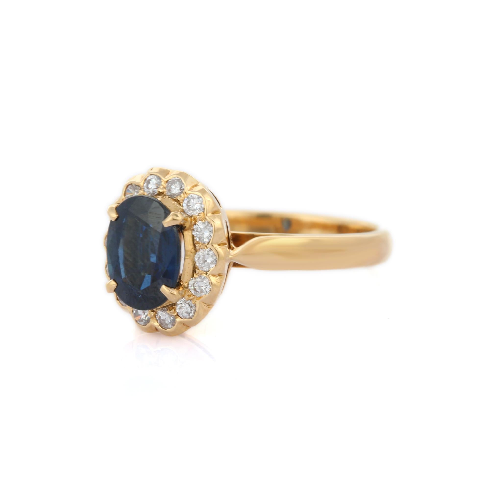 For Sale:  Vivacious 2.2 Ct Blue Sapphire and Diamond Halo Wedding Ring in 18K Yellow Gold 4