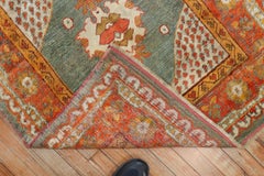 Zabihi Collection Vivacious Tappeto quadrato Oushak in lana d'angora dei primi del Novecento