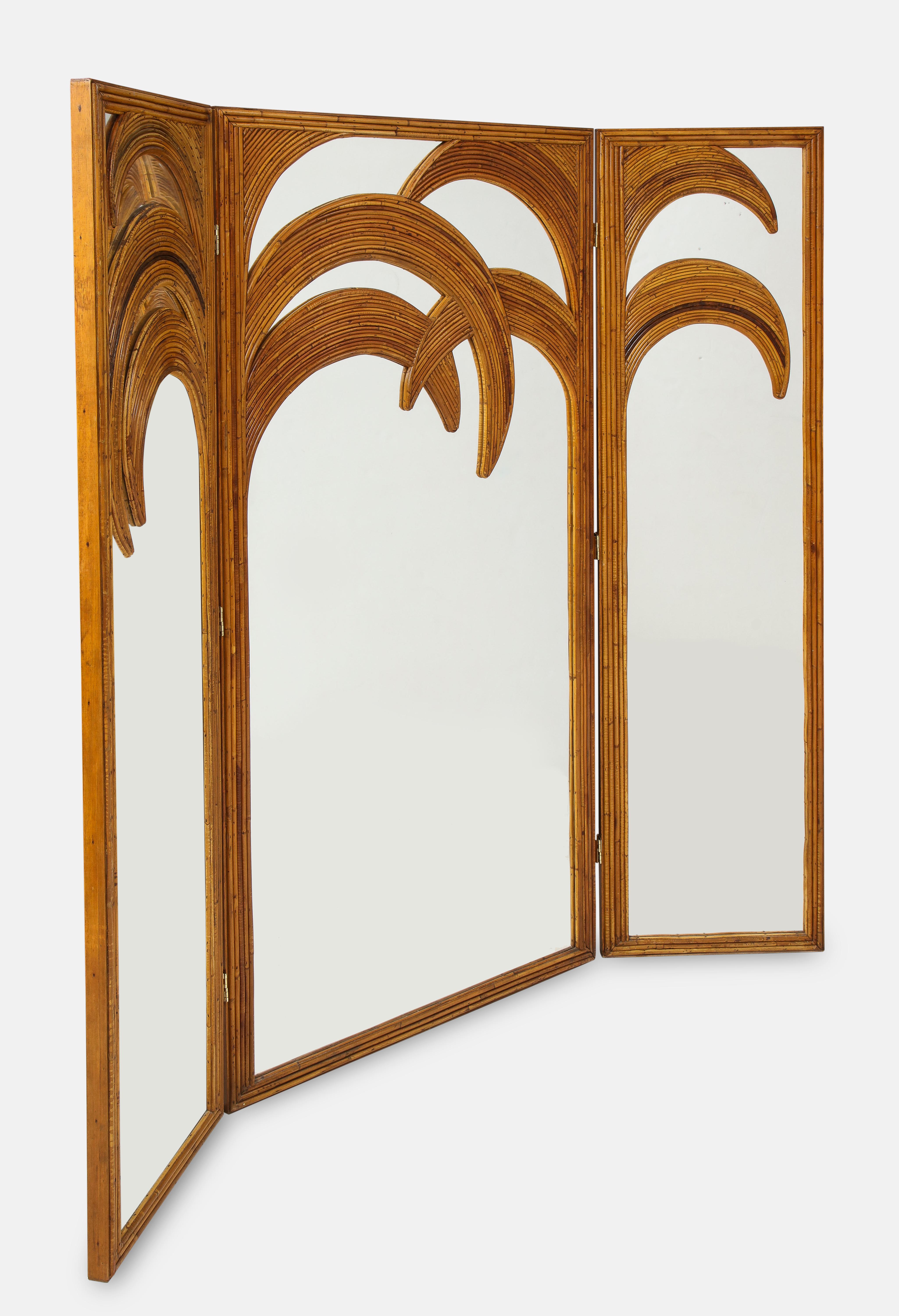 Vivai del Sud bamboo palm trees mirrored screen from the 'Parma' series, Italy, 1970s. This exquisite screen consists of handmade bamboo palm tree motif inlay on a 3-panel mirrored screen. These panels are expertly constructed from a padding over a