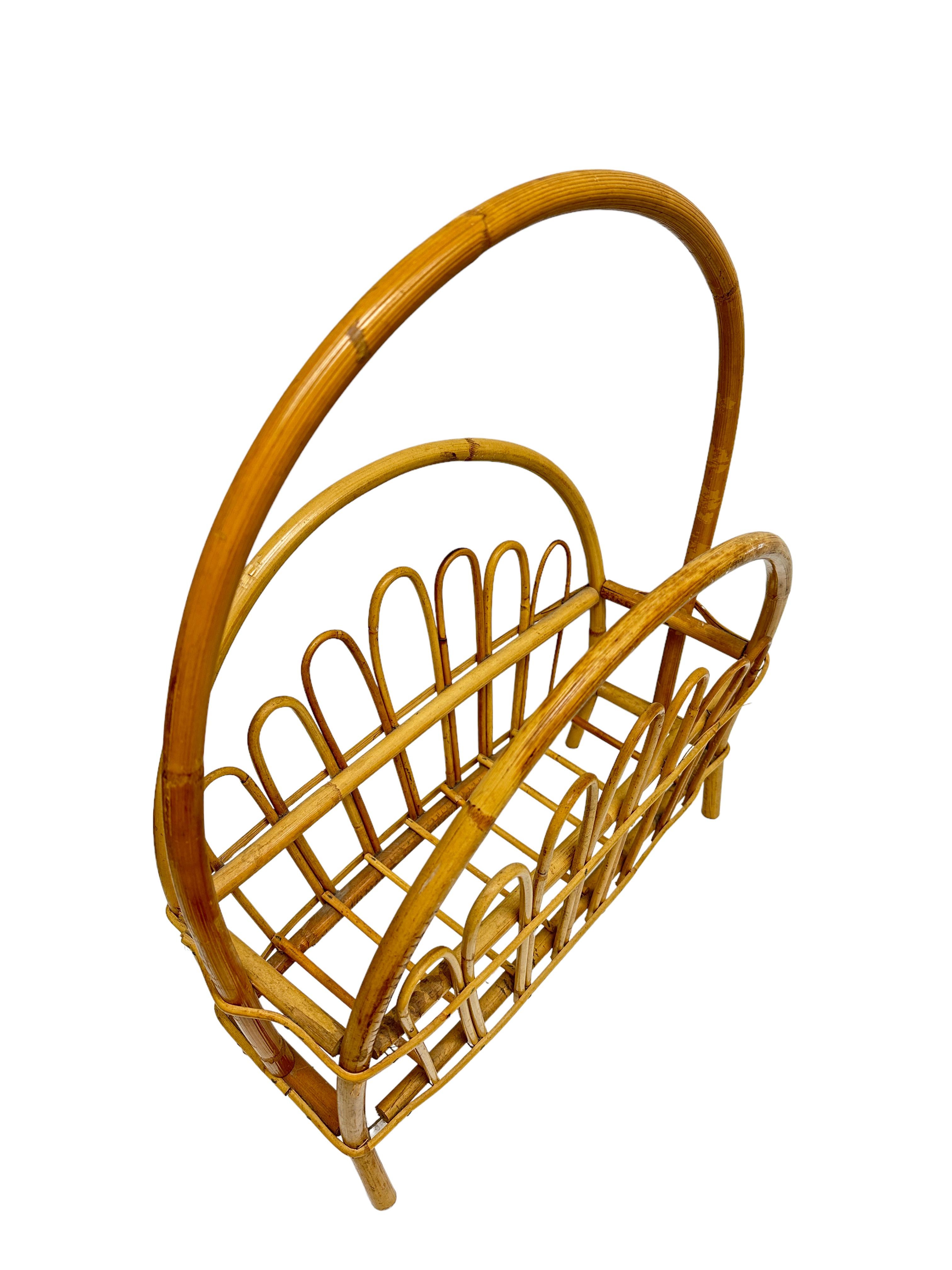 Hand-Crafted Vivai Del Sud Bamboo Wicker Magazine Rack Stand, 1970s, Italy For Sale