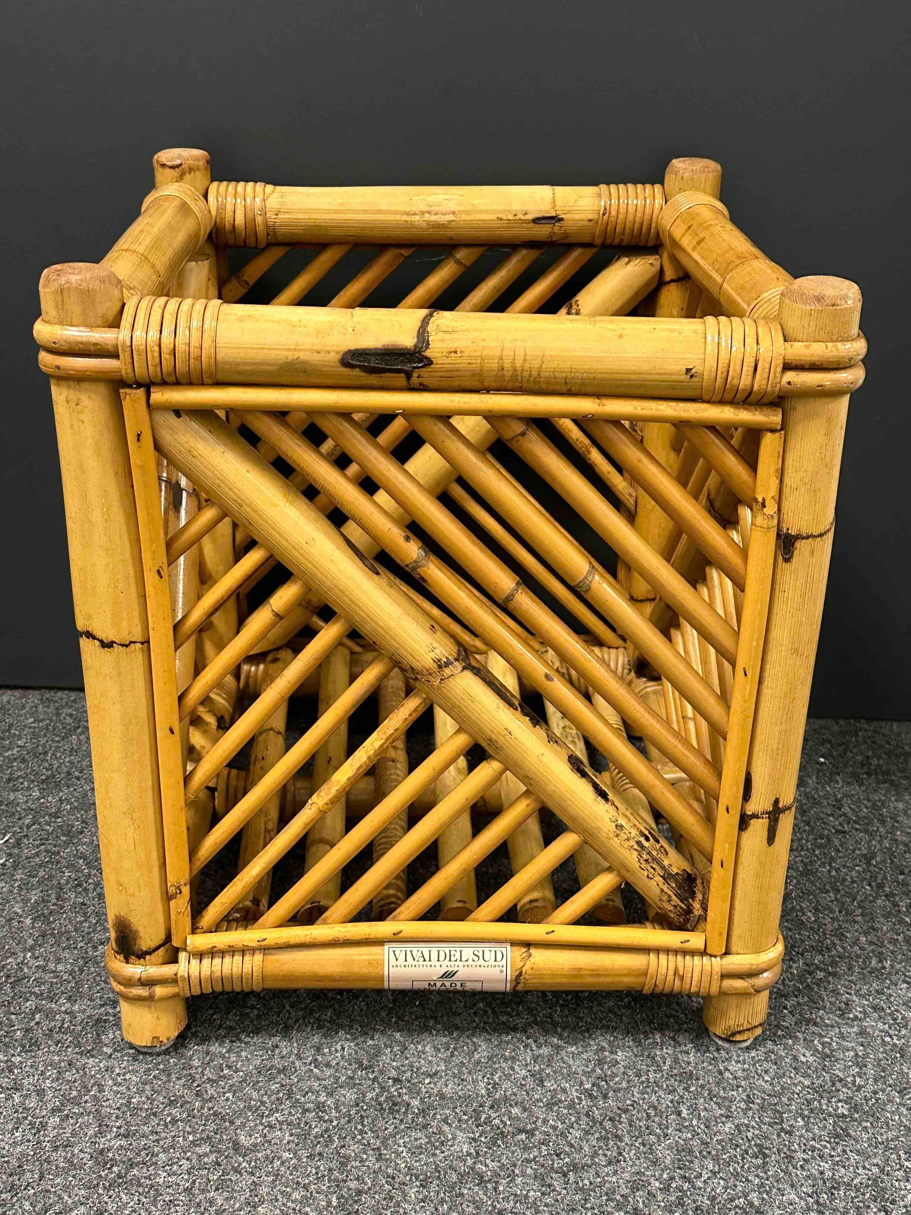 Vivai Del Sud Bamboo Wicker Vintage Pot Cache Plant Holder or Waist Basket 1970s In Good Condition For Sale In Nuernberg, DE
