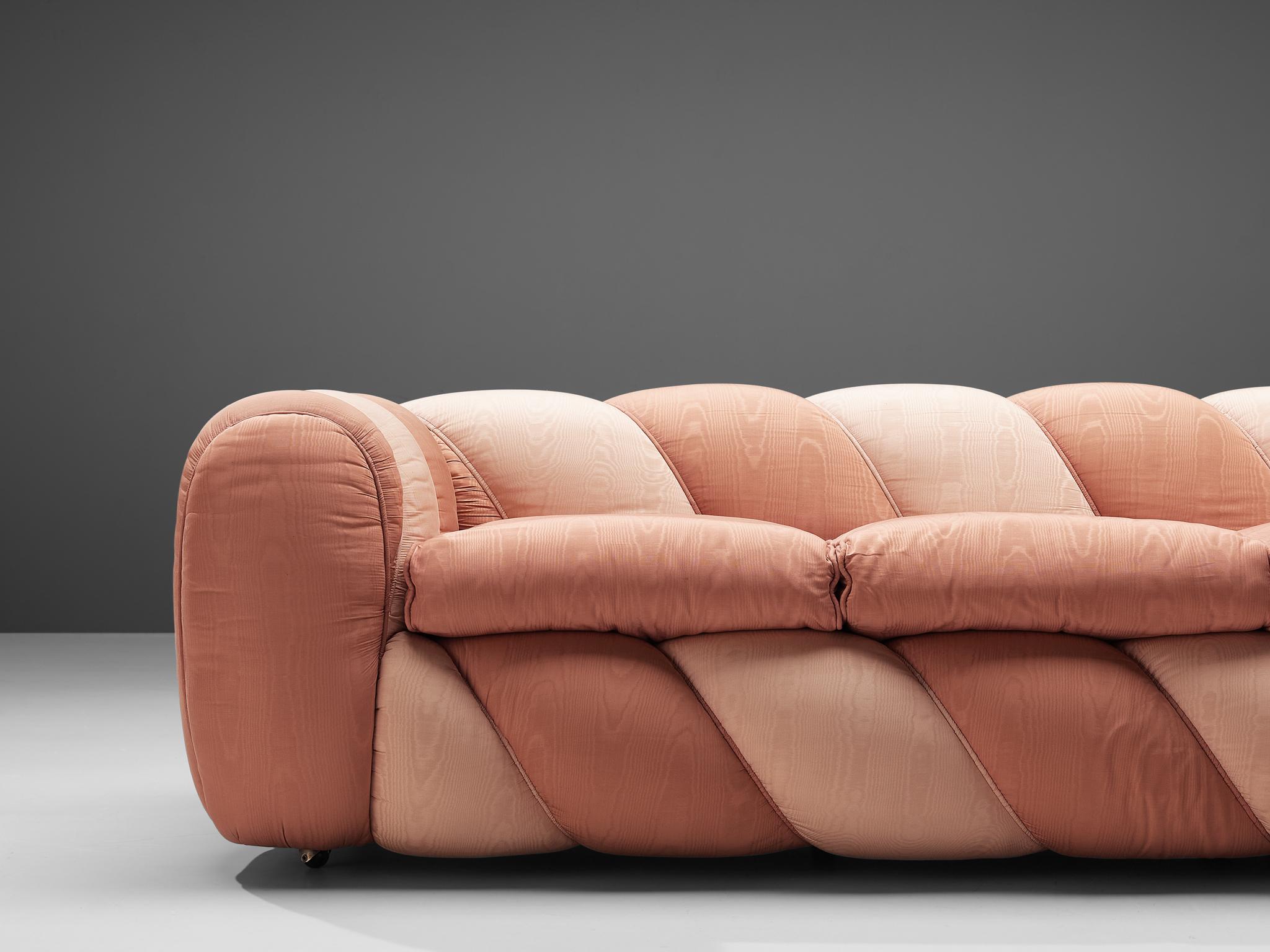 Mid-Century Modern Vivai del Sud Candy Sofa in Pink Fabric Upholstery