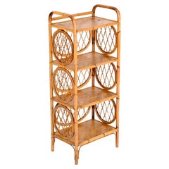 Vivai del Sud Italienisches Bücherregal Etagere aus Bambus und Rattan mit vier Einlegeböden, 1970er Jahre