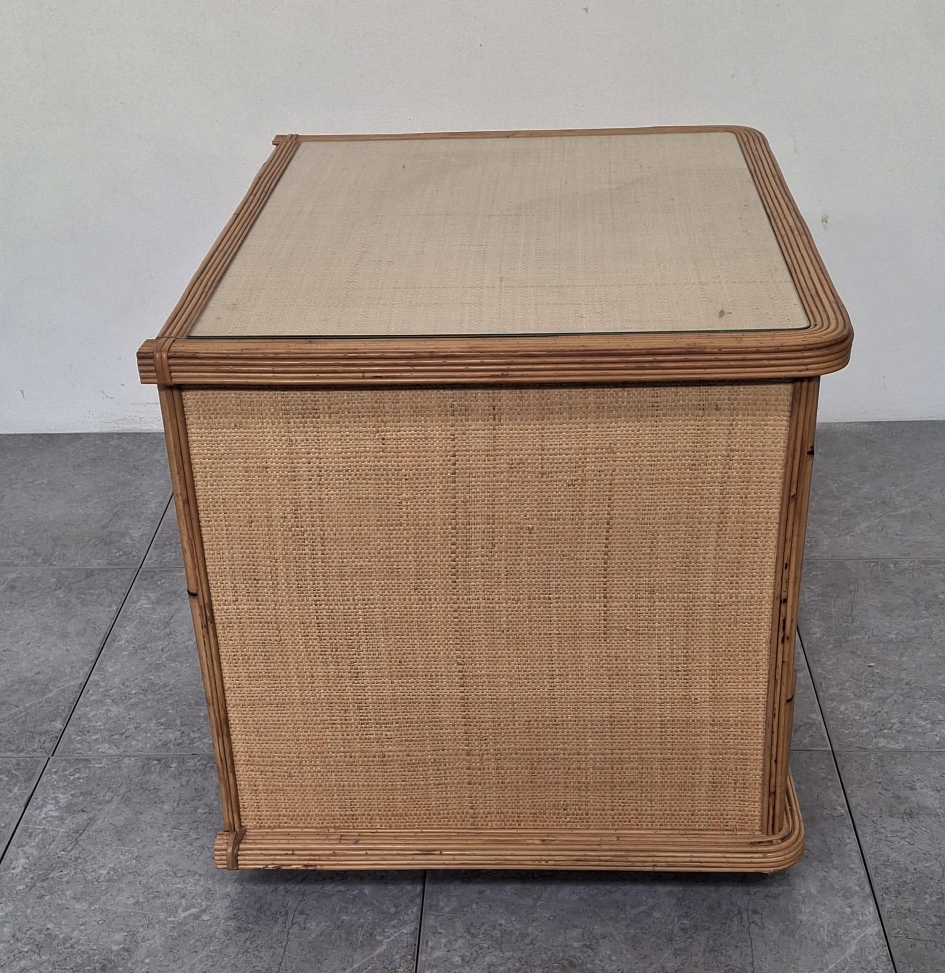 Italian Vivai del Sud night table, 1970s in vendita