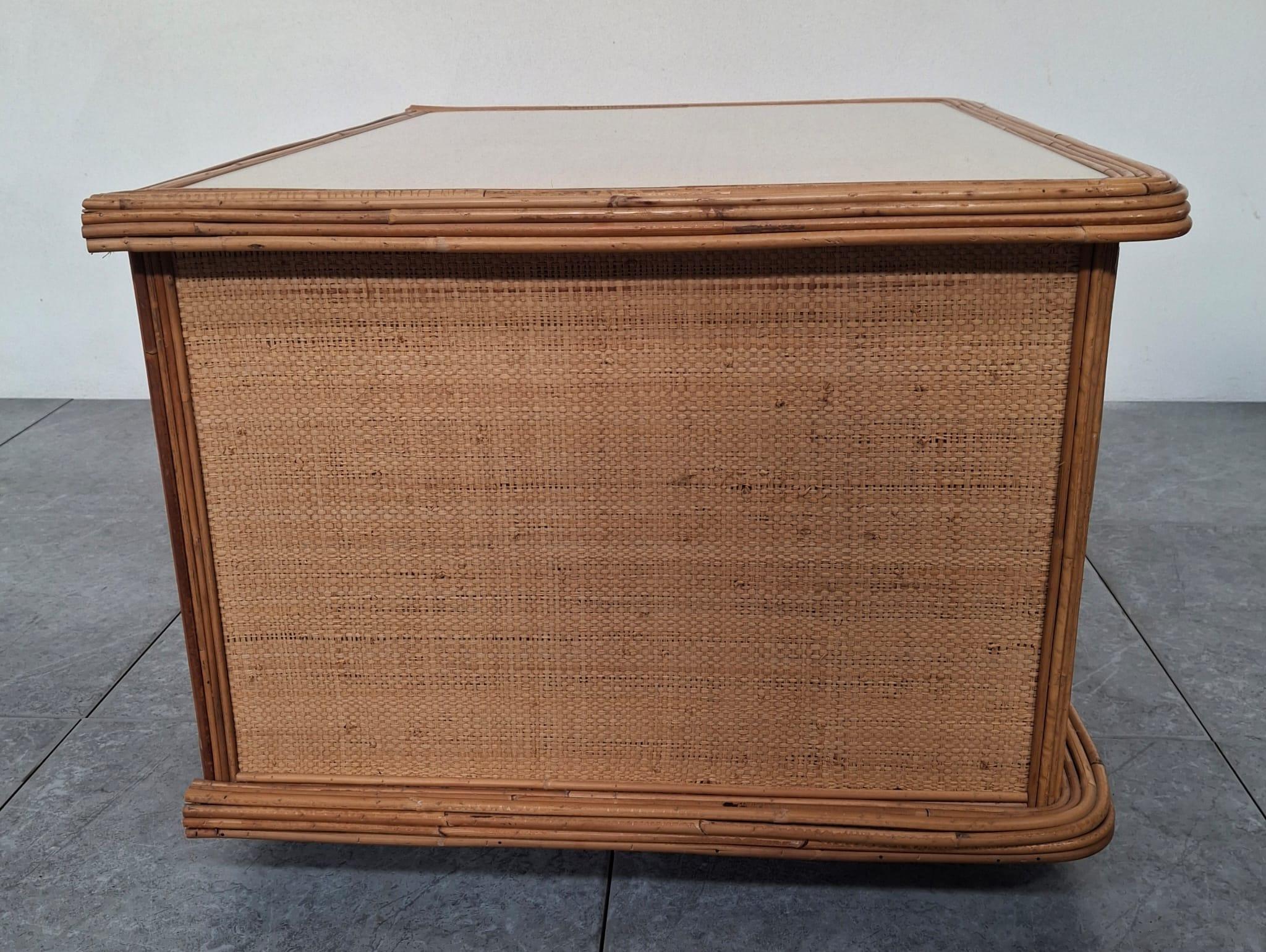 Vivai del Sud night table, 1970s In condizioni buone in vendita a Medesano, Parma