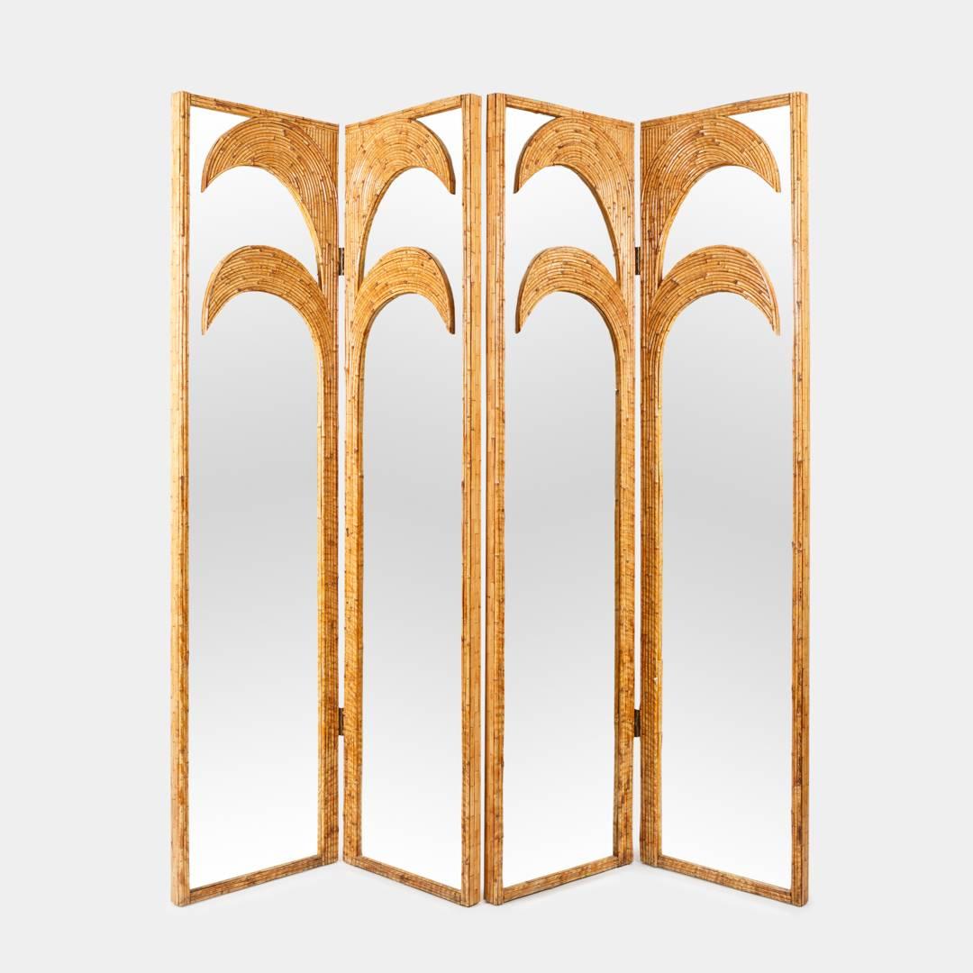 Vivai del Sud pair of bamboo inlayed palm tree motif mirrored screens from the 'Parma' series, Italy, 1970s. The pair of panels can also be used as a four-panel screen with additional hinges upon request. These panels are expertly and exquisitely