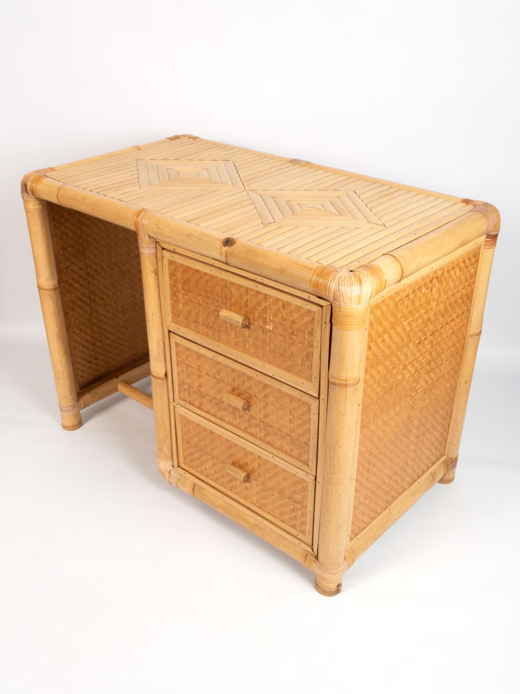Italian Vivai del Sud Rattan and Bamboo Desk / Vanity Table Italy, C.1970 For Sale