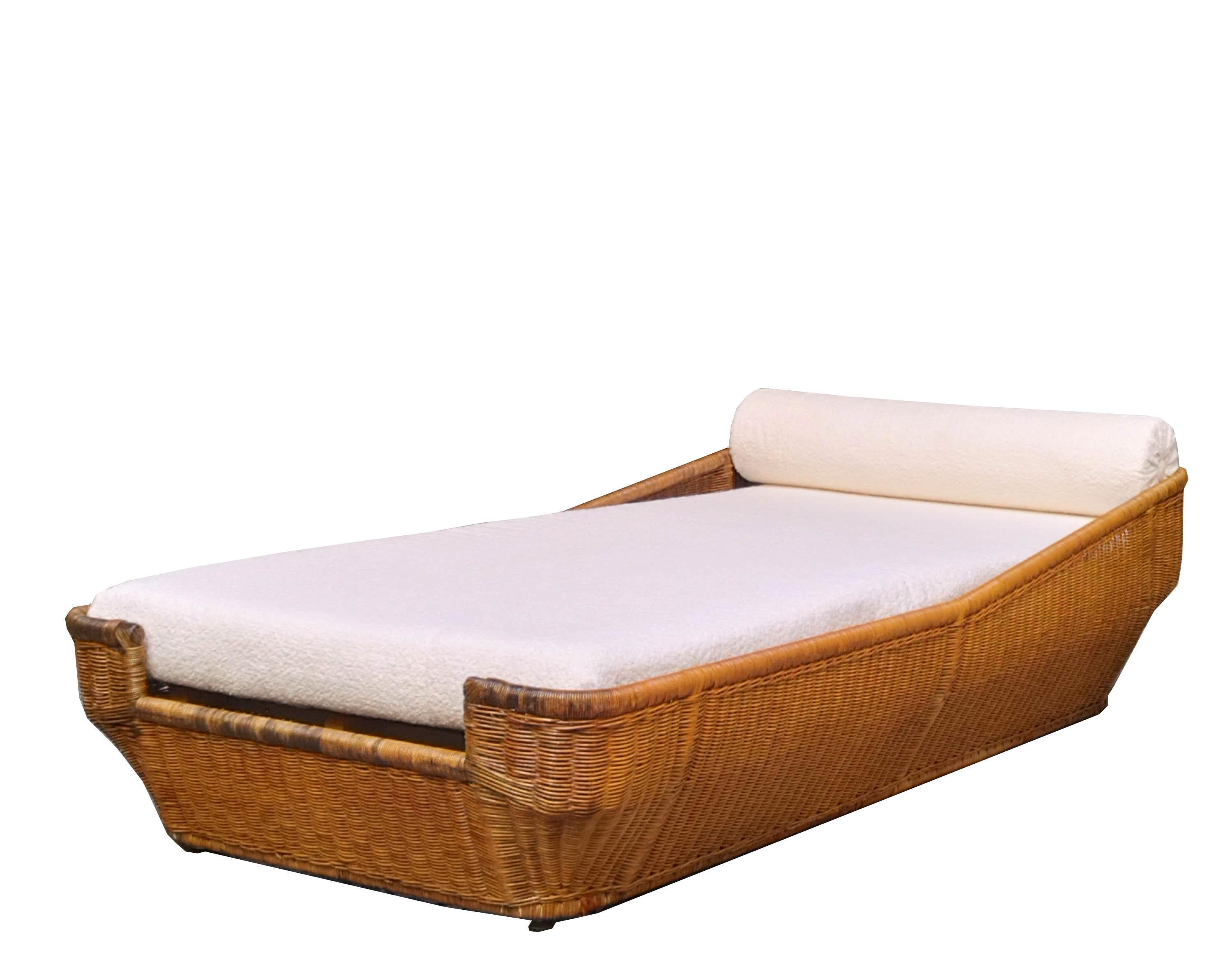 Mid-Century Modern Vivai del Sud  Rattan Daybed, Italy 1960s