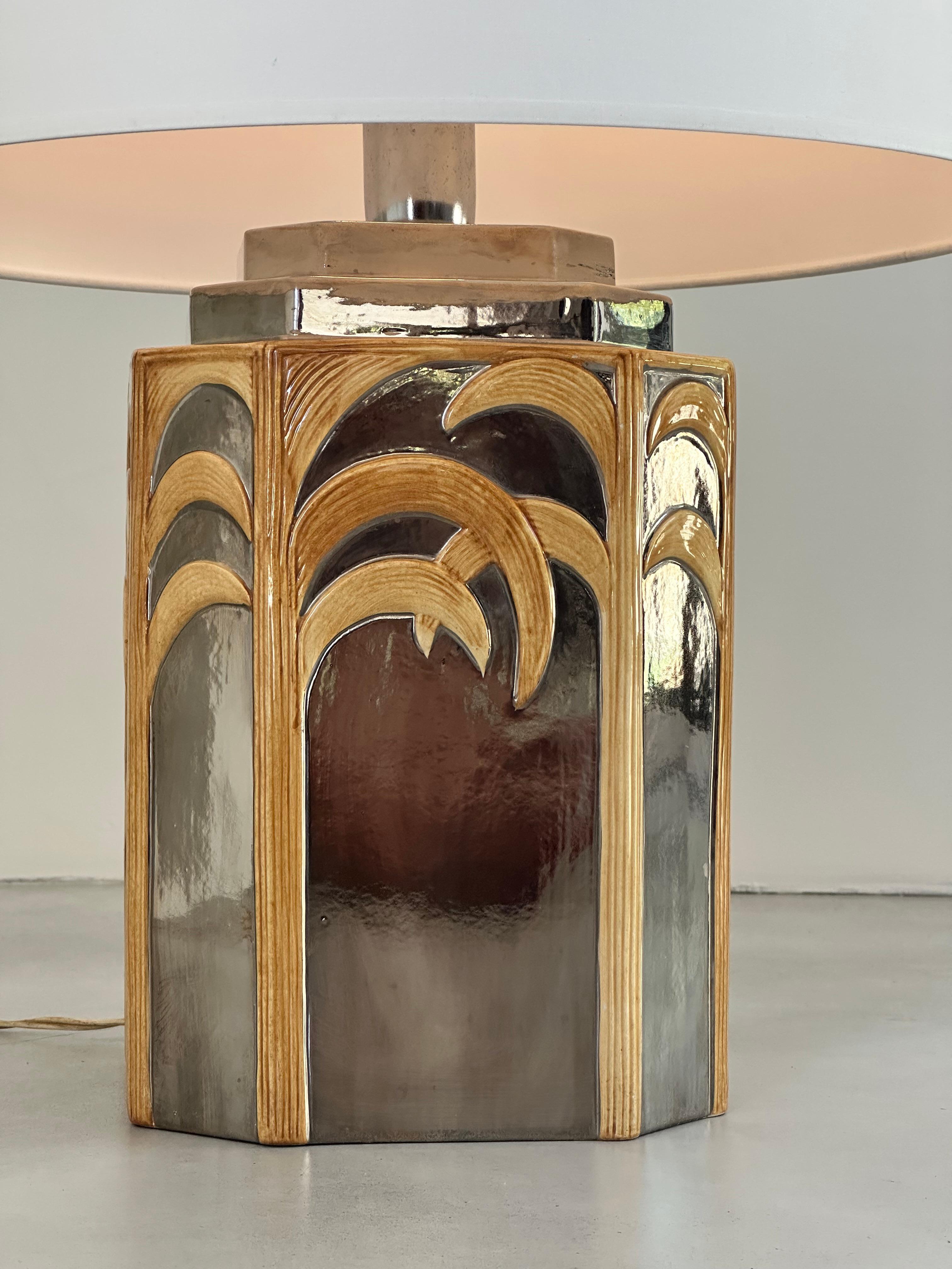 Italian Vivai Del Sud sophisticated ceramic lamp with palm tree decor, Italy 1970s