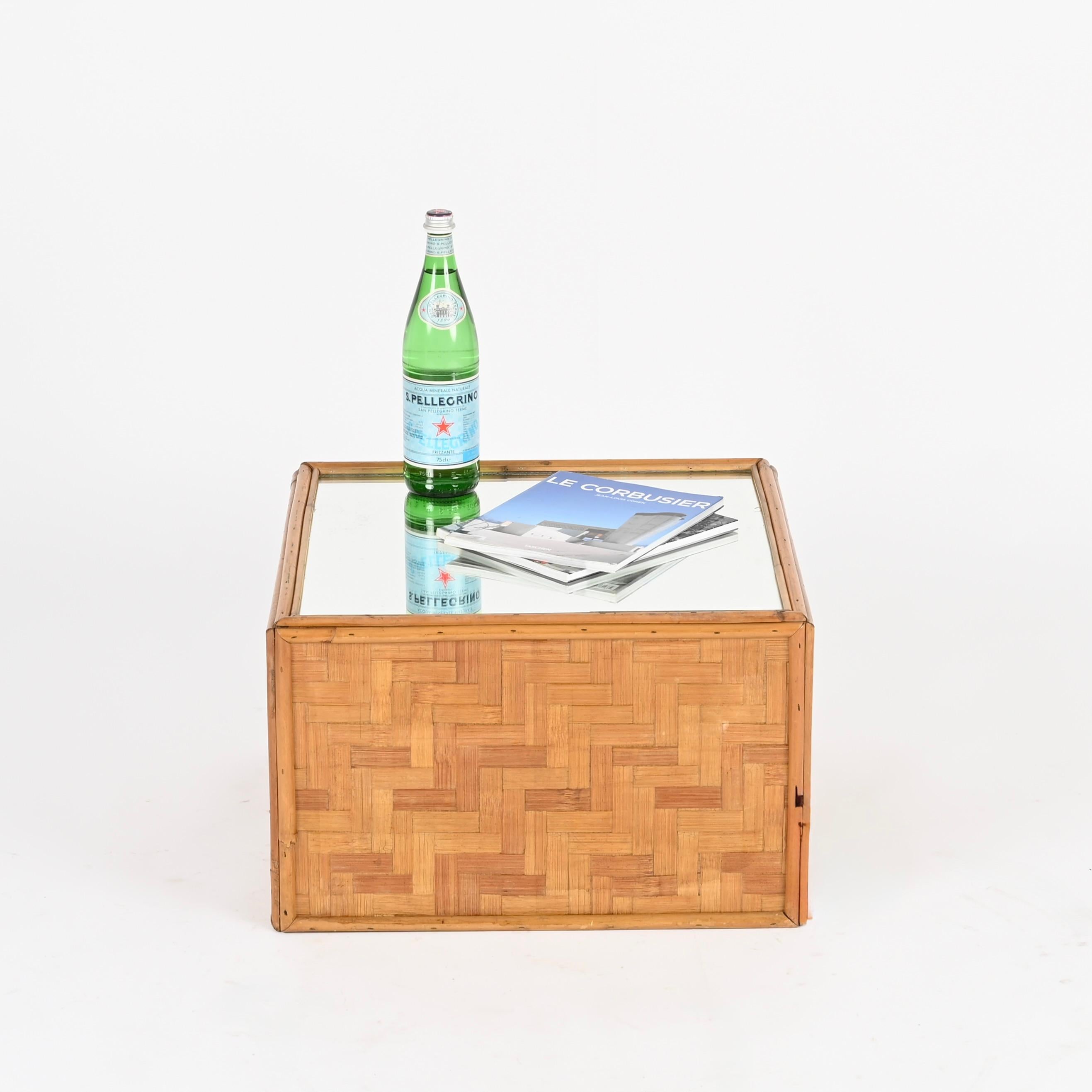 Mesa de centro cuadrada Vivai del Sud de bambú tejido con espejo, Italia, años 70 en venta 4