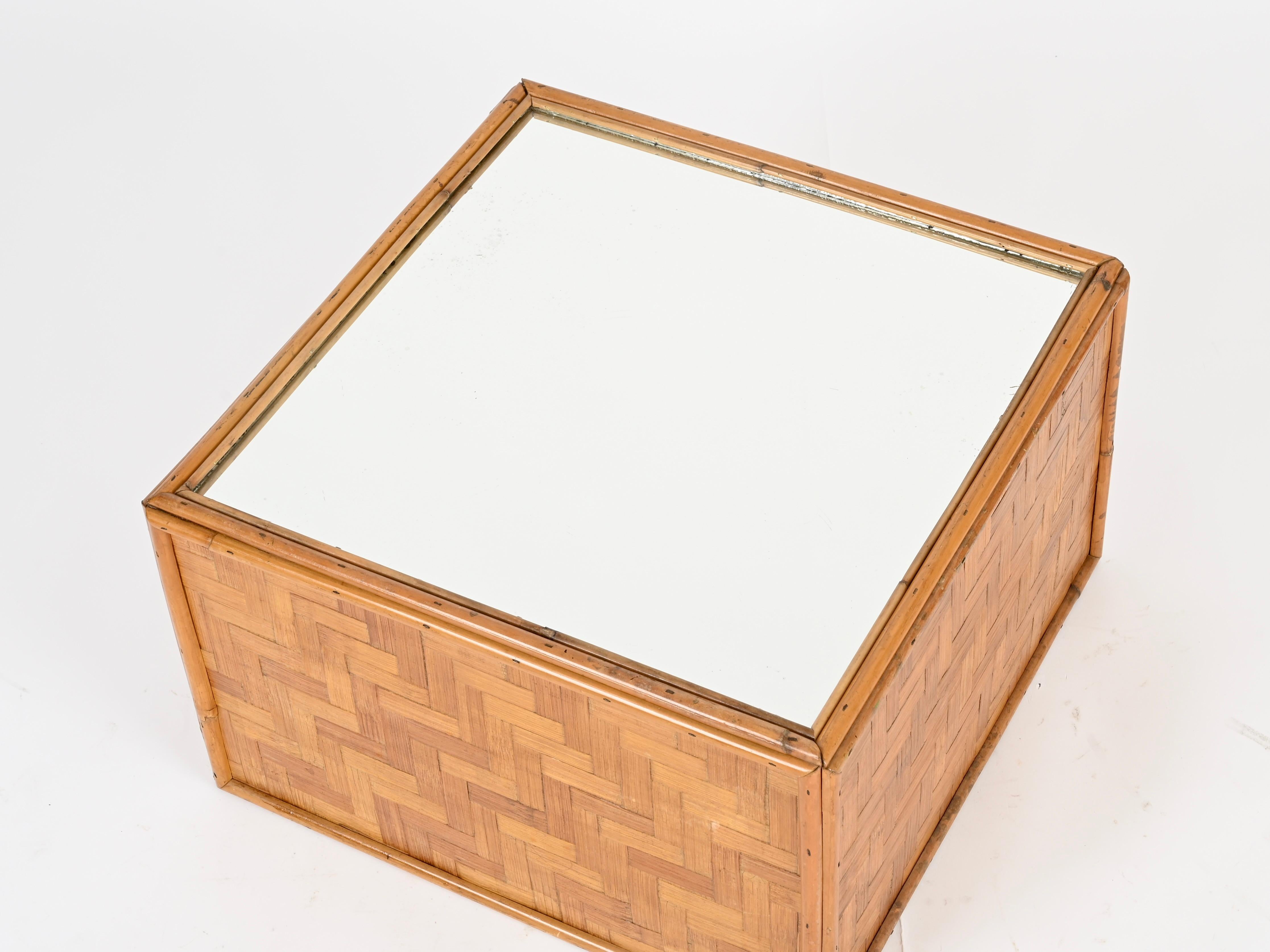 Mesa de centro cuadrada Vivai del Sud de bambú tejido con espejo, Italia, años 70 Bambú en venta