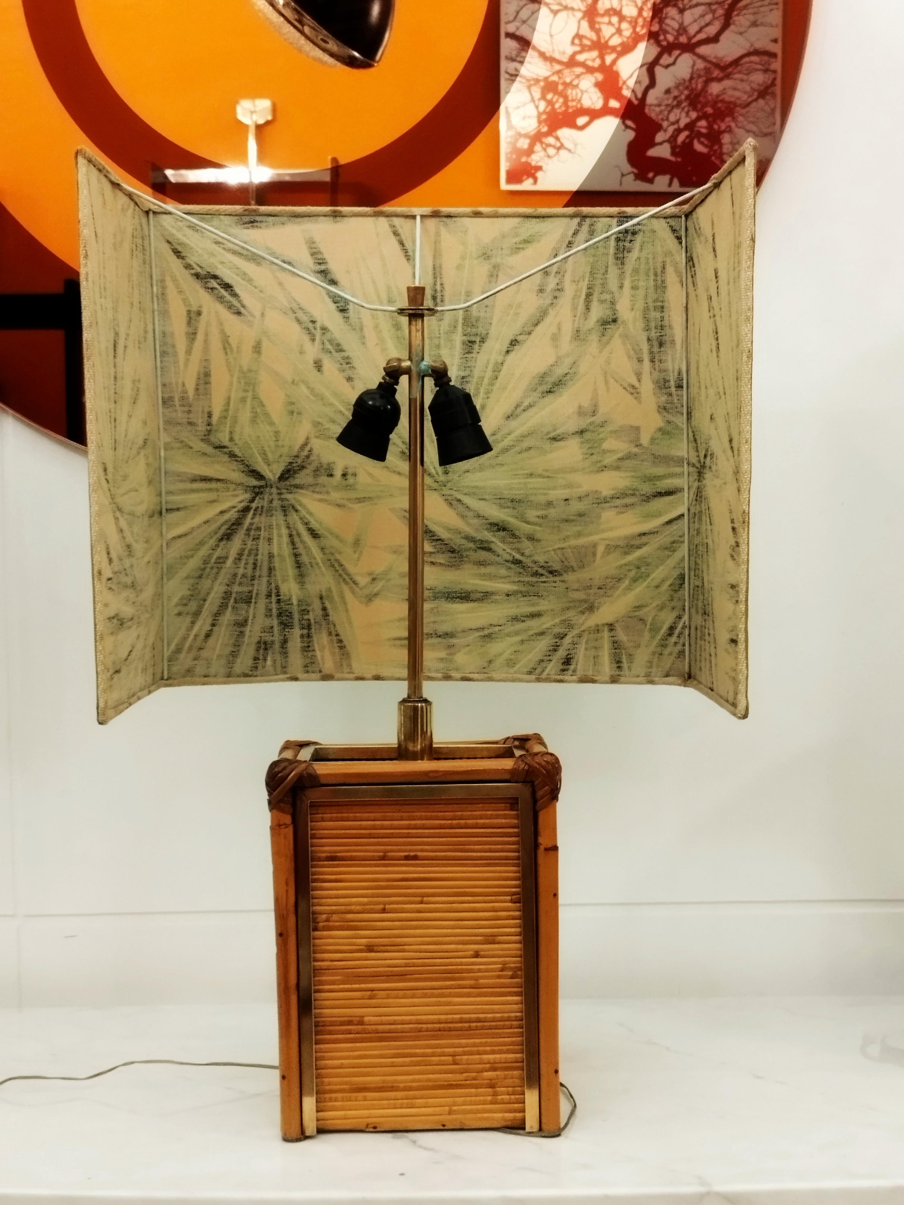 italien Lampe de bureau de style Vivai del Sud en bambou et laiton, Italie, années 1960 en vente