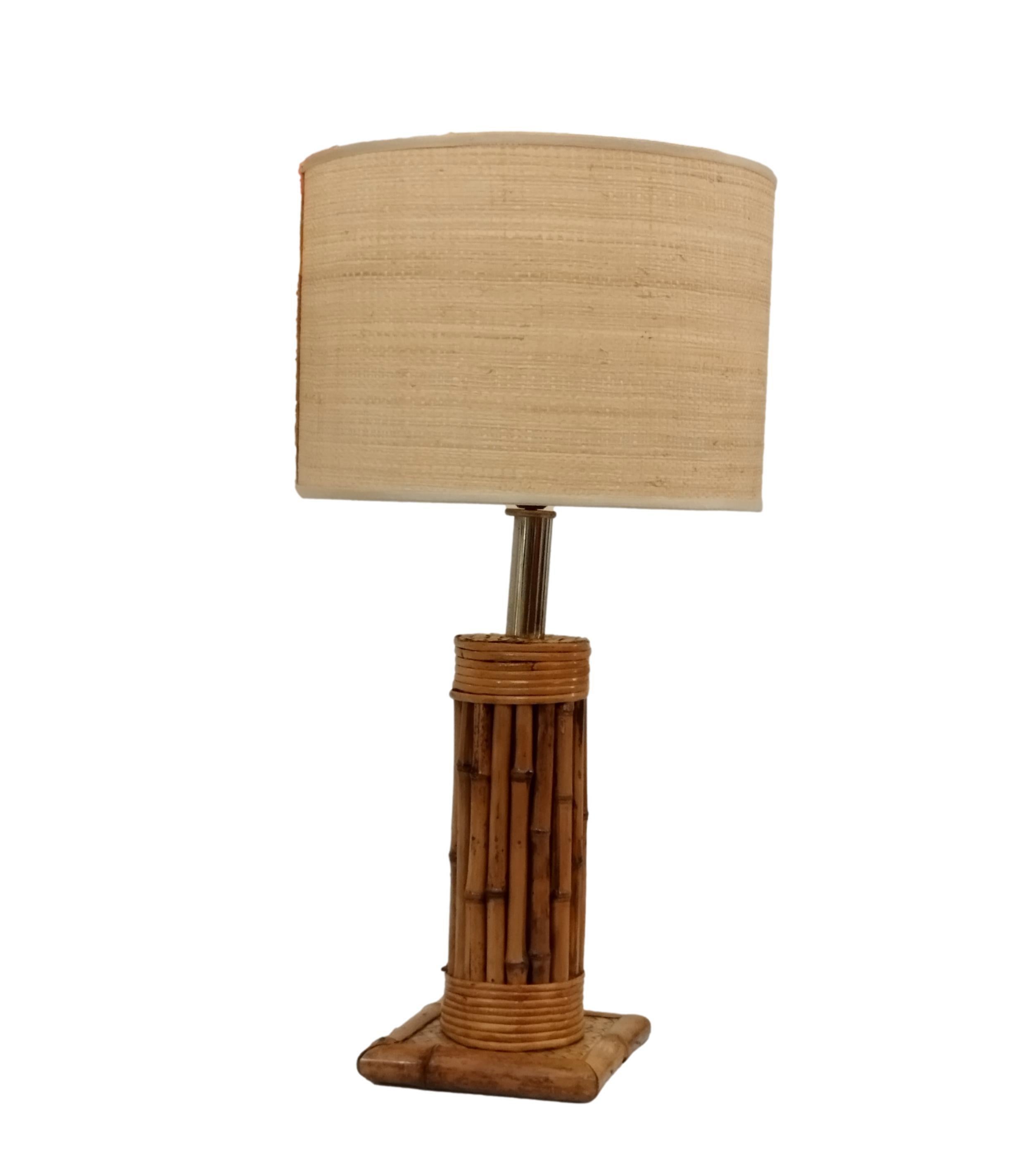 Beautiful and rare table lamp made of rattan, wicker and natural hemp shade, Italy 1960. In the mood. of Vivai del Sud, Maison Jensen.