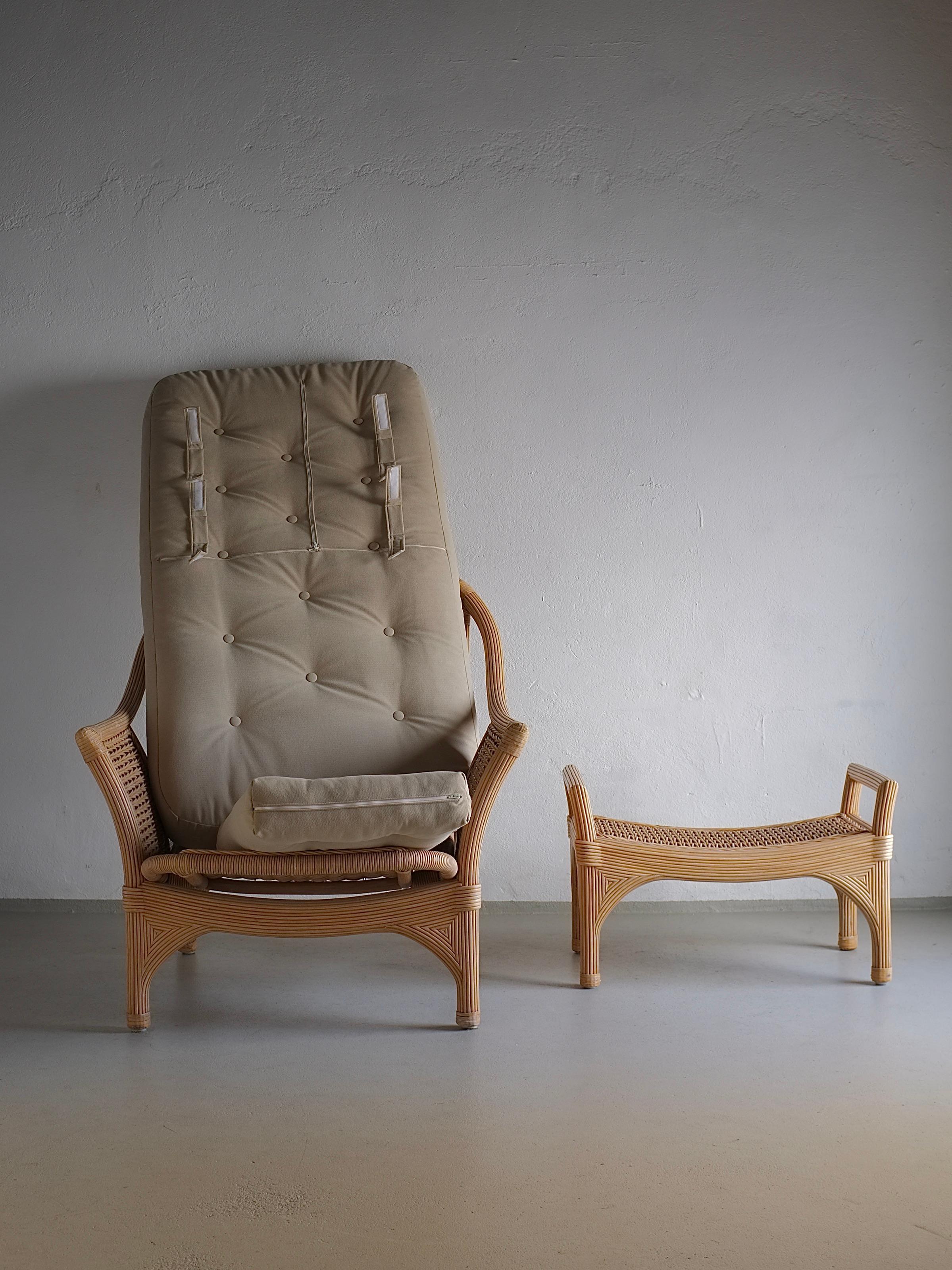 Italiano Sedia da salotto in rattan con ottomana in stile Vivai del Sud, Italia, anni '70