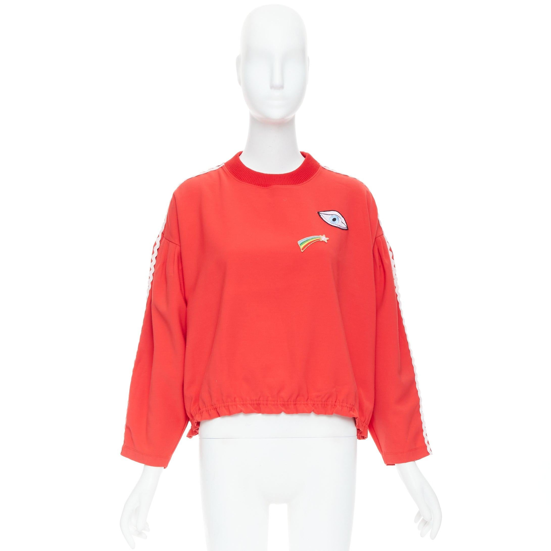 VIVETTA Pullover mit rotem Auge und Regenbogenstickereien und Badges bestickt IT38 XS im Angebot 4