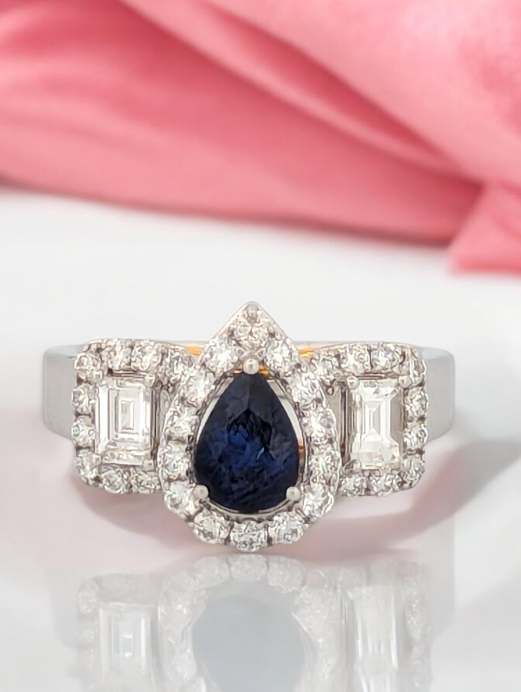 Vivian  Elegant 18k White Gold Ring with Sapphire Center Stone and Diamond Halo In New Condition In Greeneville, TN