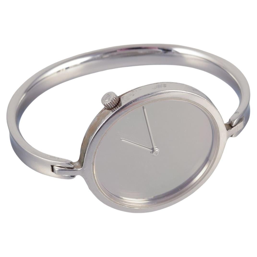 Vivianna Torun Bülow-Hübe para Georg Jensen, reloj de pulsera de acero. Model 327.