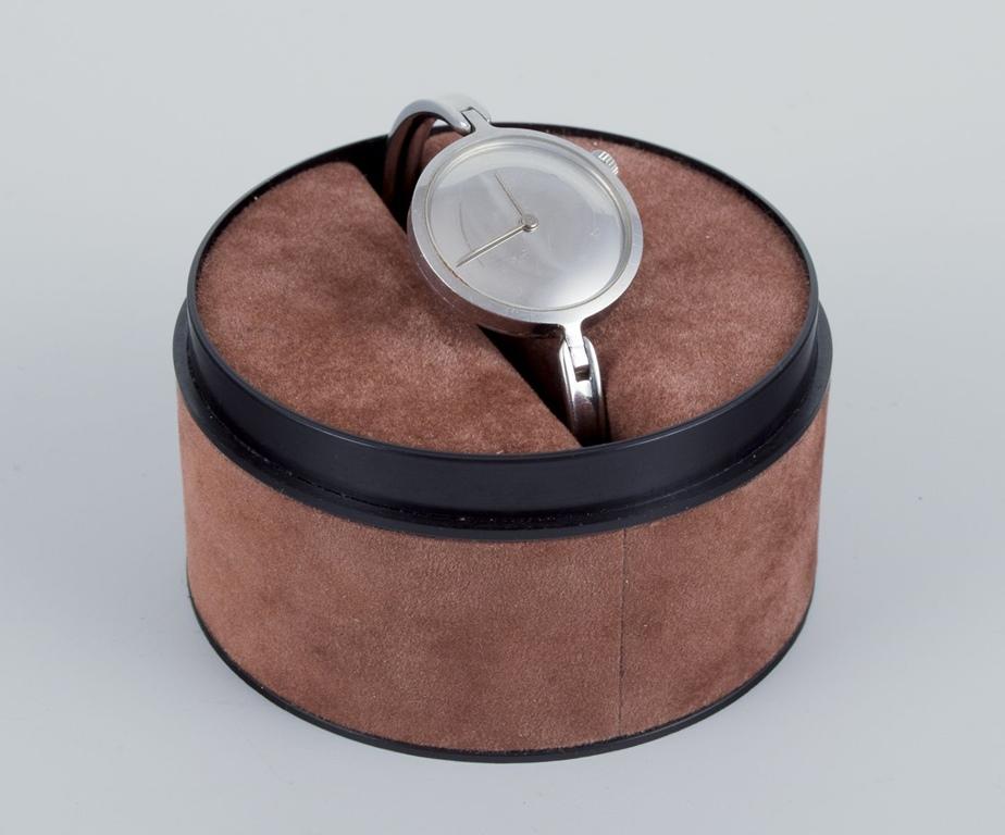 Vivianna Torun Bülow-Hübe for Georg Jensen. Steel wristwatch. Original box. For Sale 4