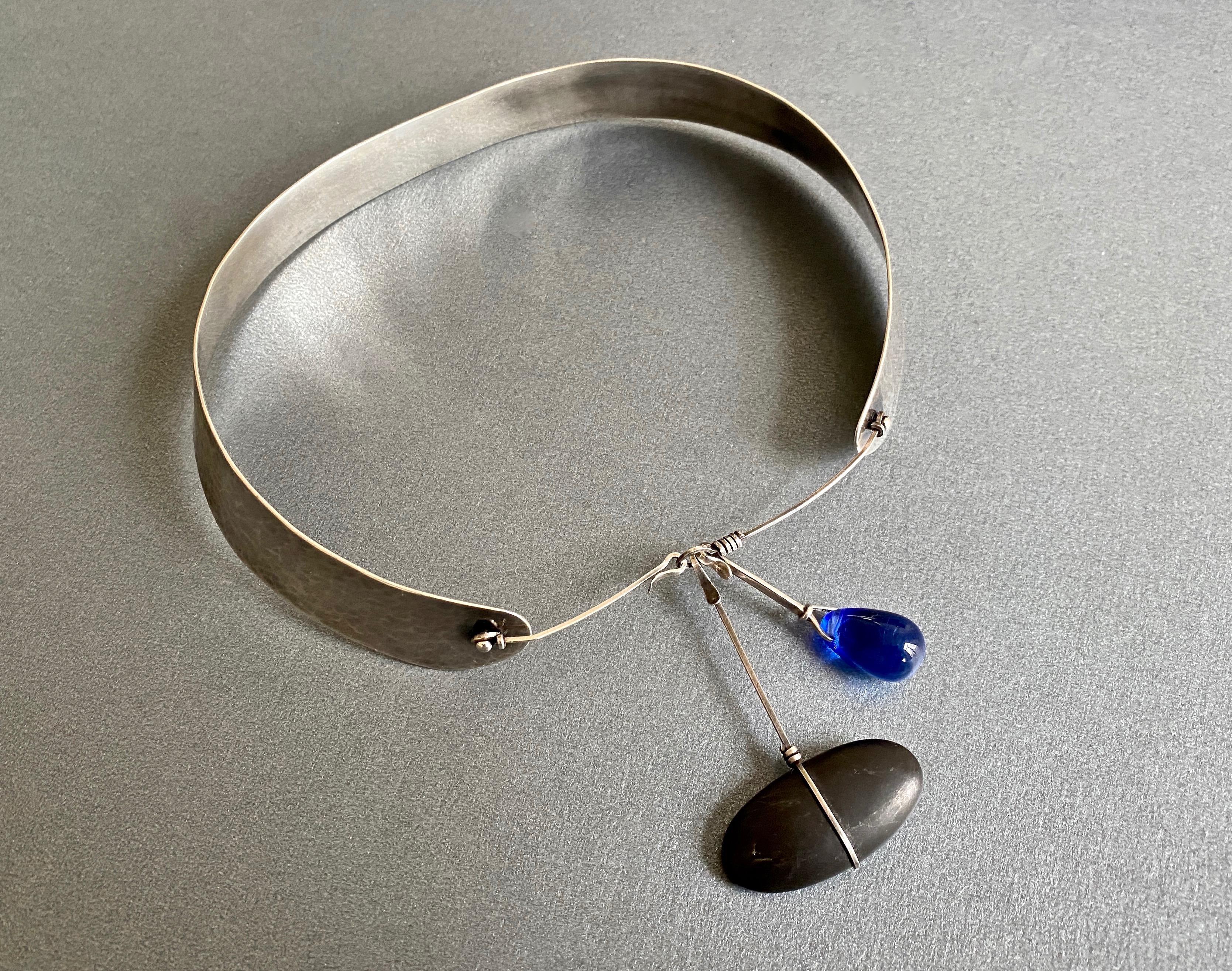 Modernist  Vivianna Torun Bülow-Hübe French Sterling Silver, Pebble & Glass Drop Collar For Sale