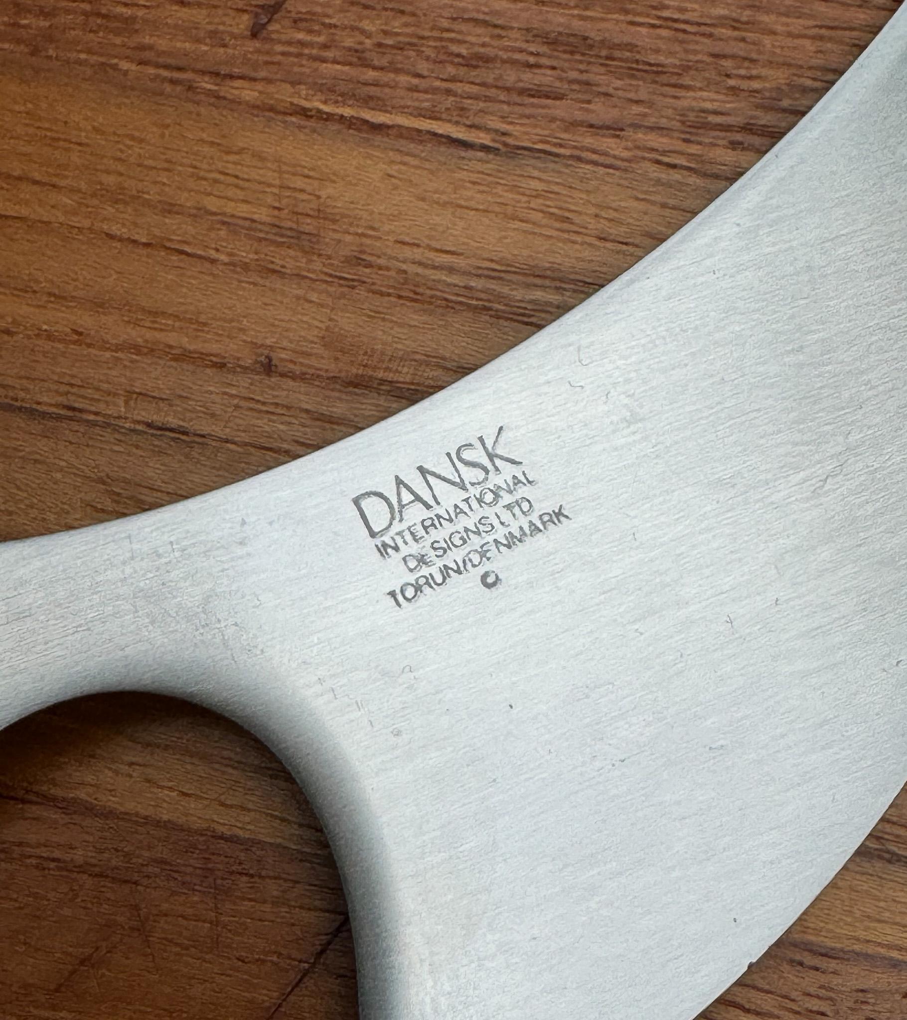 Vivianna Torun Dansk Round Staved Teak Cheese Board W/ Knife, Denmark, 1960's 3