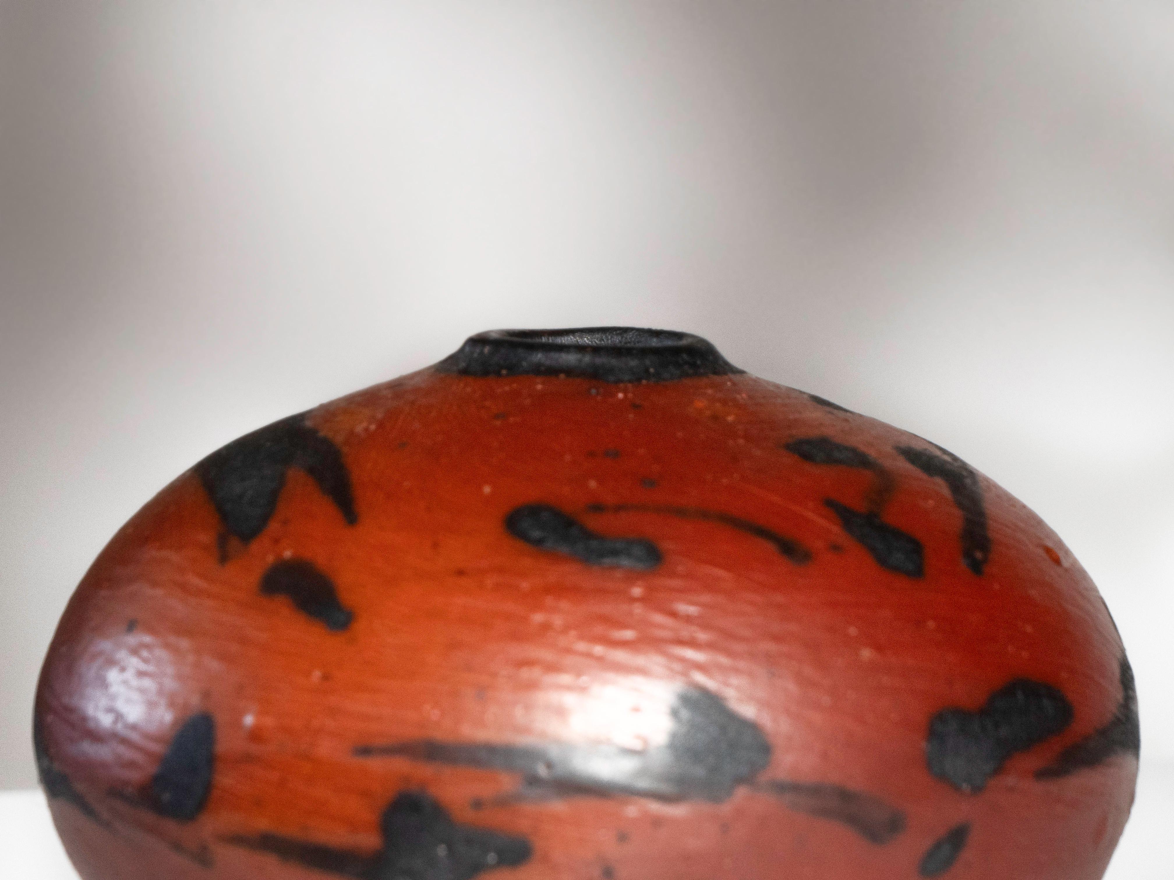 Américain Vase à bourgeons en céramique Vivica & Otto Heino, années 1990 en vente