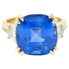 Vivid 11.25 Carats Ceylon No Heat Sapphire Diamond 14 Karat Gold Statement Ring 