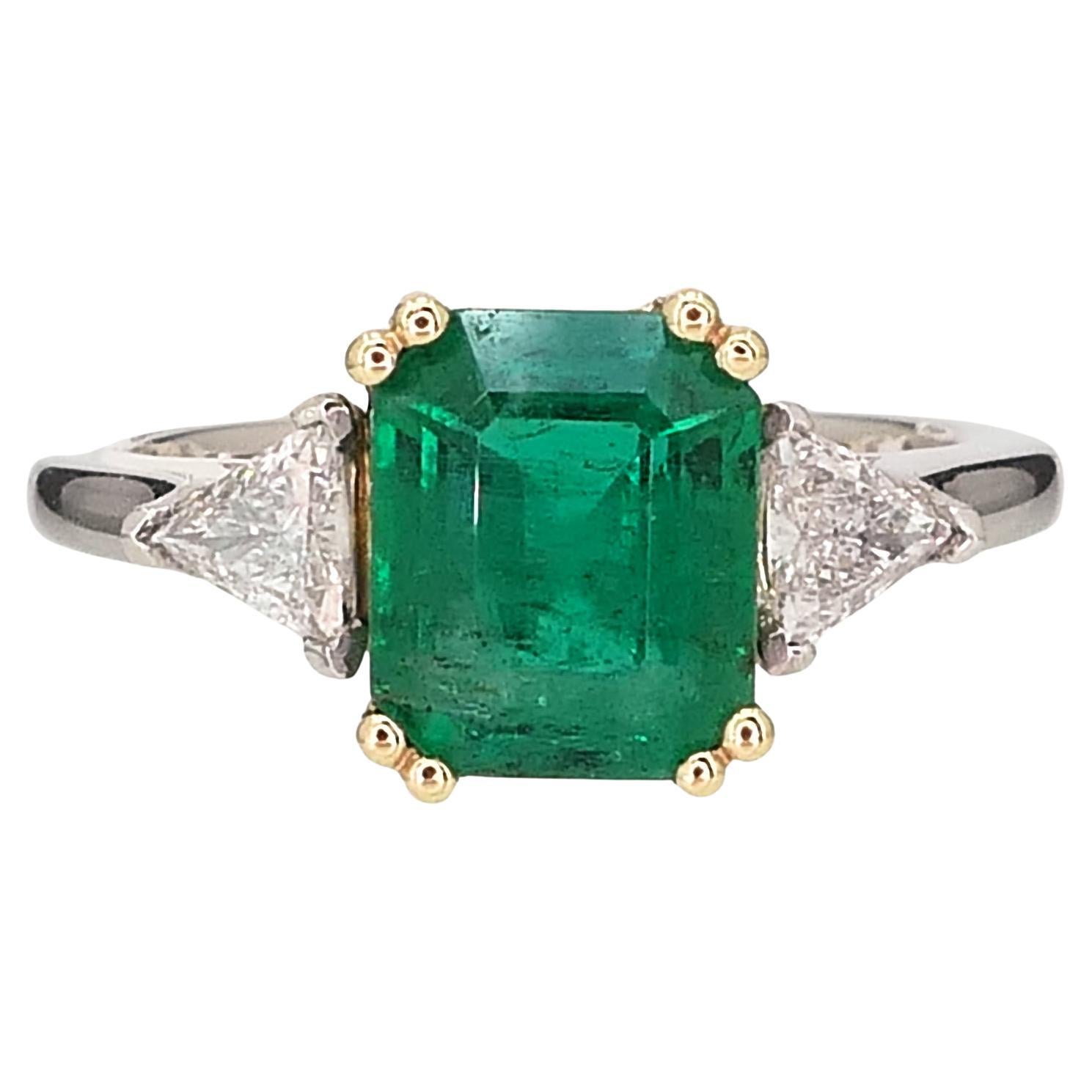 Vivid 18k Platinum Natural 1.88ct Zambian Emerald & Diamond Ring i7447 For Sale