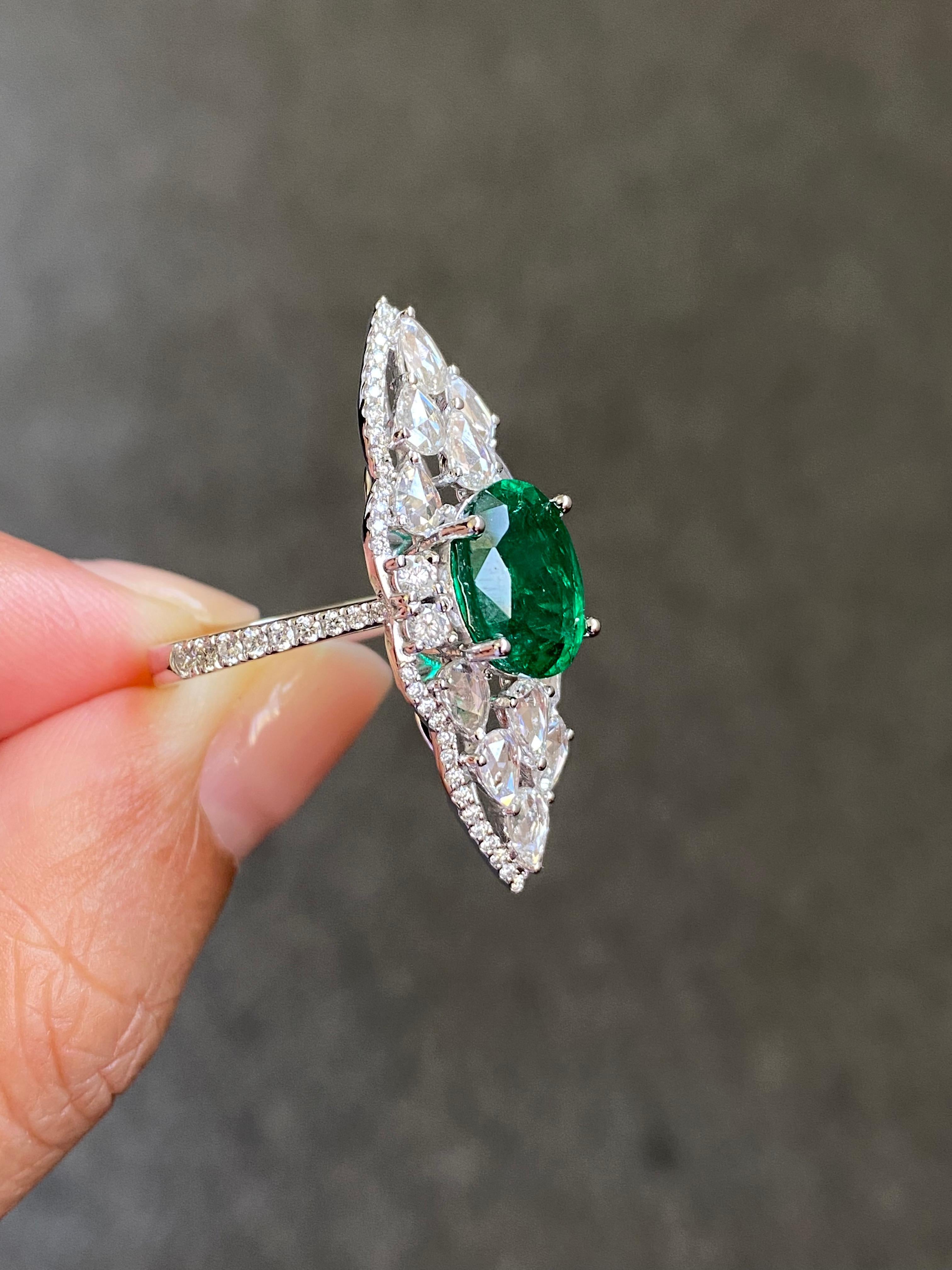 Vivid 3.11 Carat Emerald and Rosecut Diamond Cocktail Ring in 18K White Gold For Sale 2