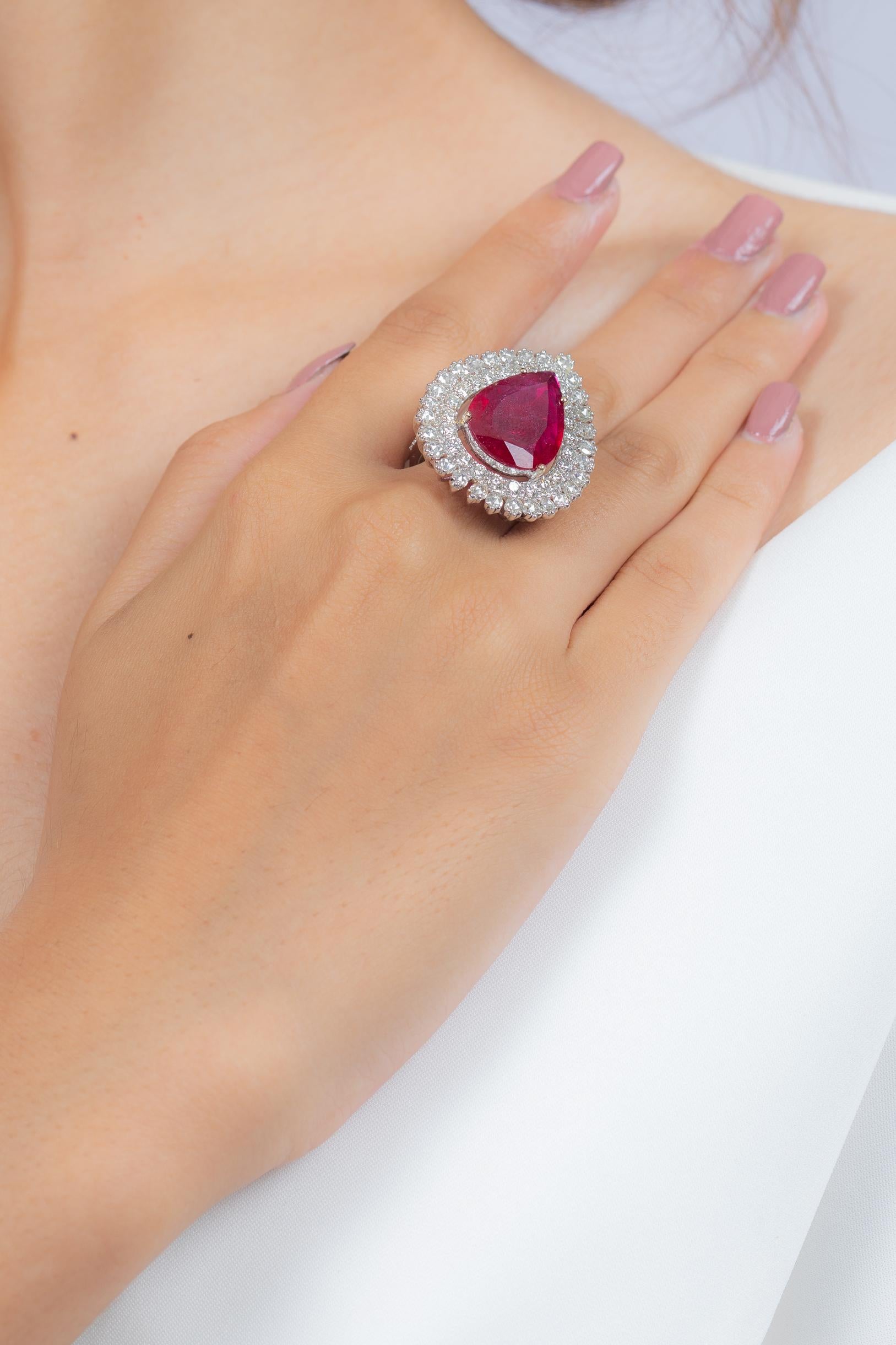 For Sale:  Vivid 9.7 Carat Ruby and Diamond Wedding Cocktail Ring in 18K Solid White Gold  7