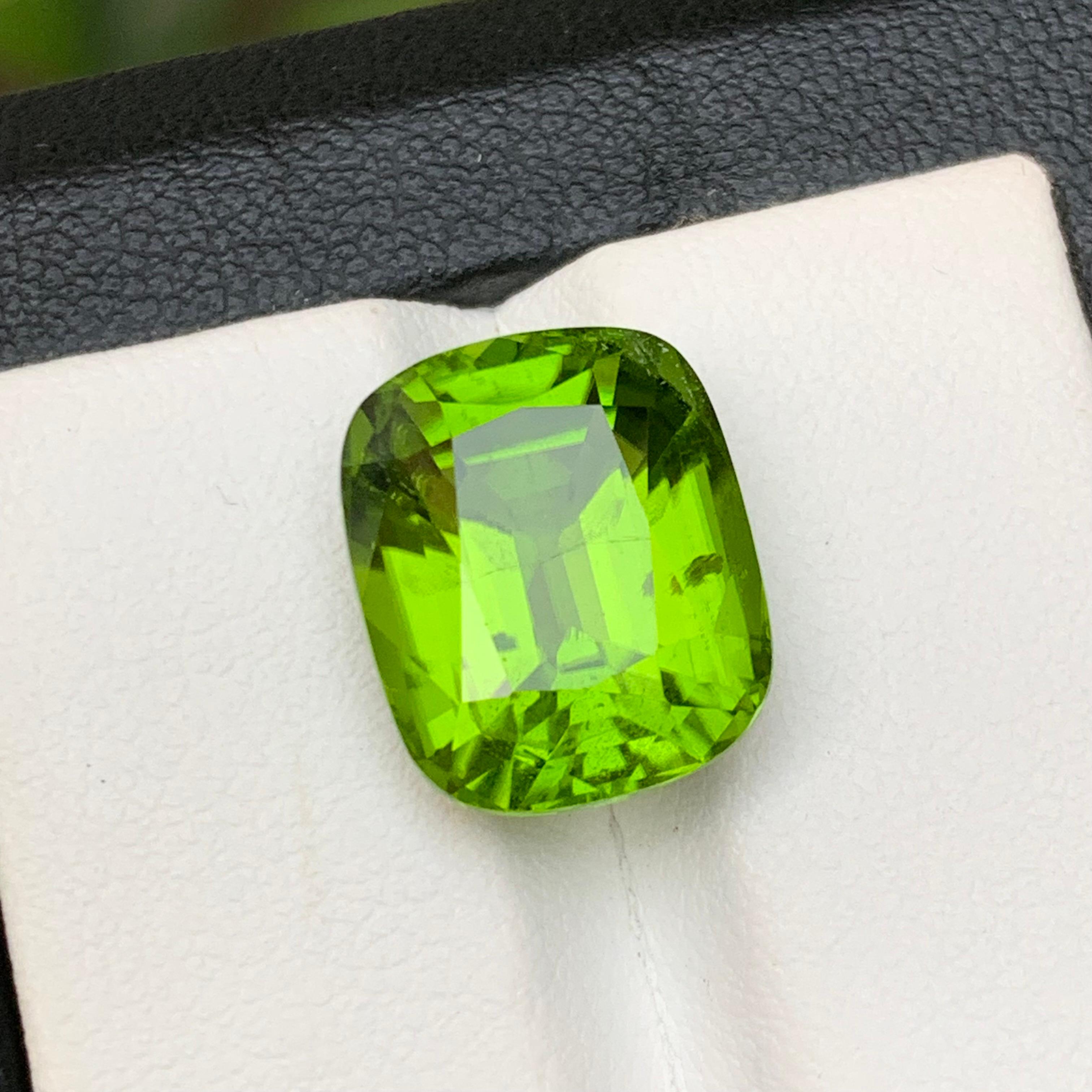 Vivid Apple Green Natural Peridot Anhänger, Ring Edelstein 11,15 Ct Cushion Cut 2