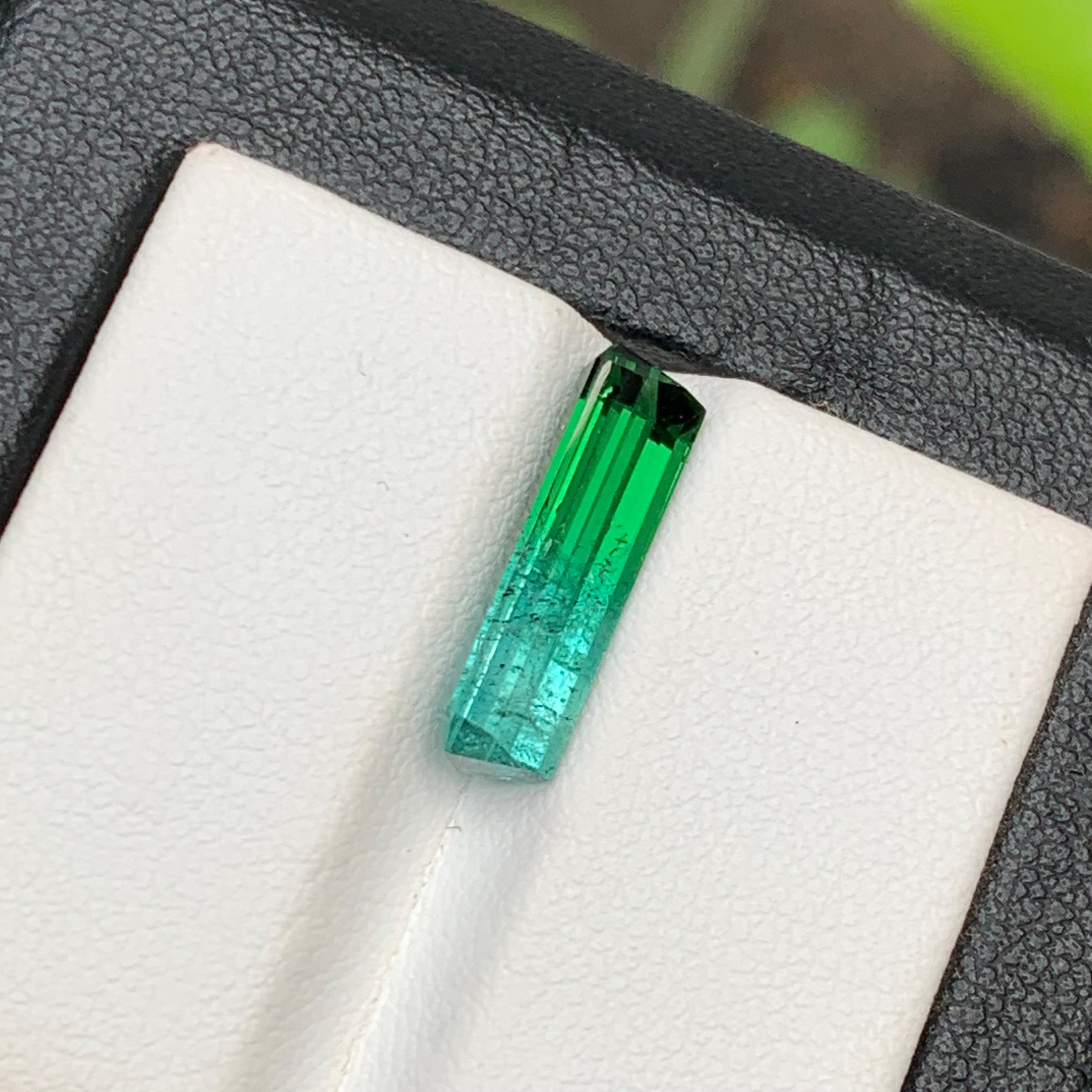 Vivid Blau & Grün Bicolor Natürlicher Turmalin Ring Edelstein 3.85 Ct Smaragd Schliff im Zustand „Neu“ im Angebot in Peshawar, PK