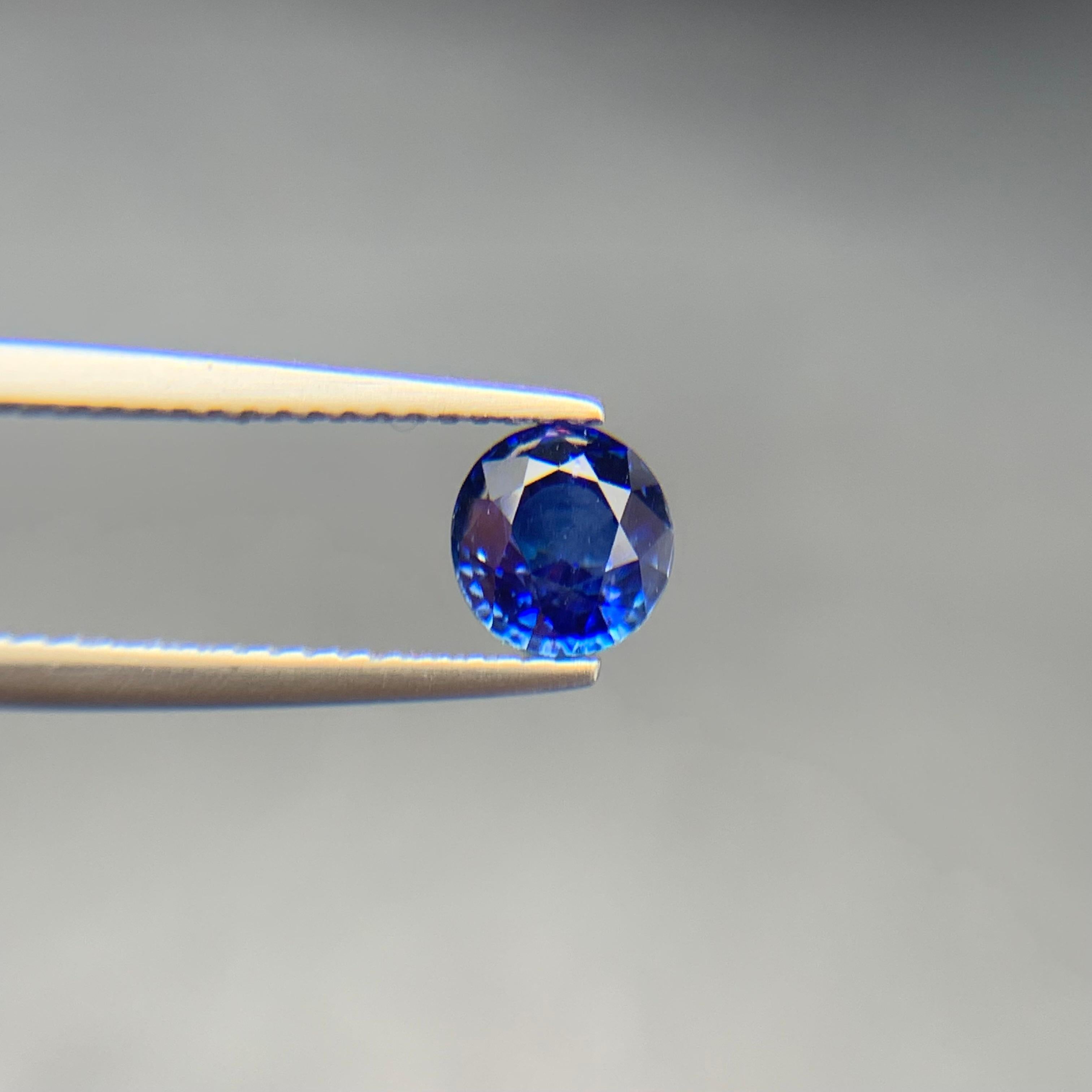 Women's or Men's Vivid Blue Natural Ceylon Sapphire Ring Loose Gemstone 1.34 Ct Oval Cut-Jewelry For Sale